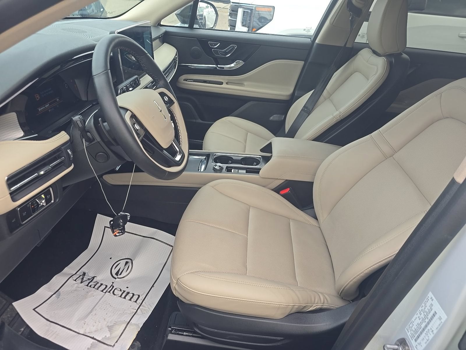 2025 Lincoln Corsair Premiere