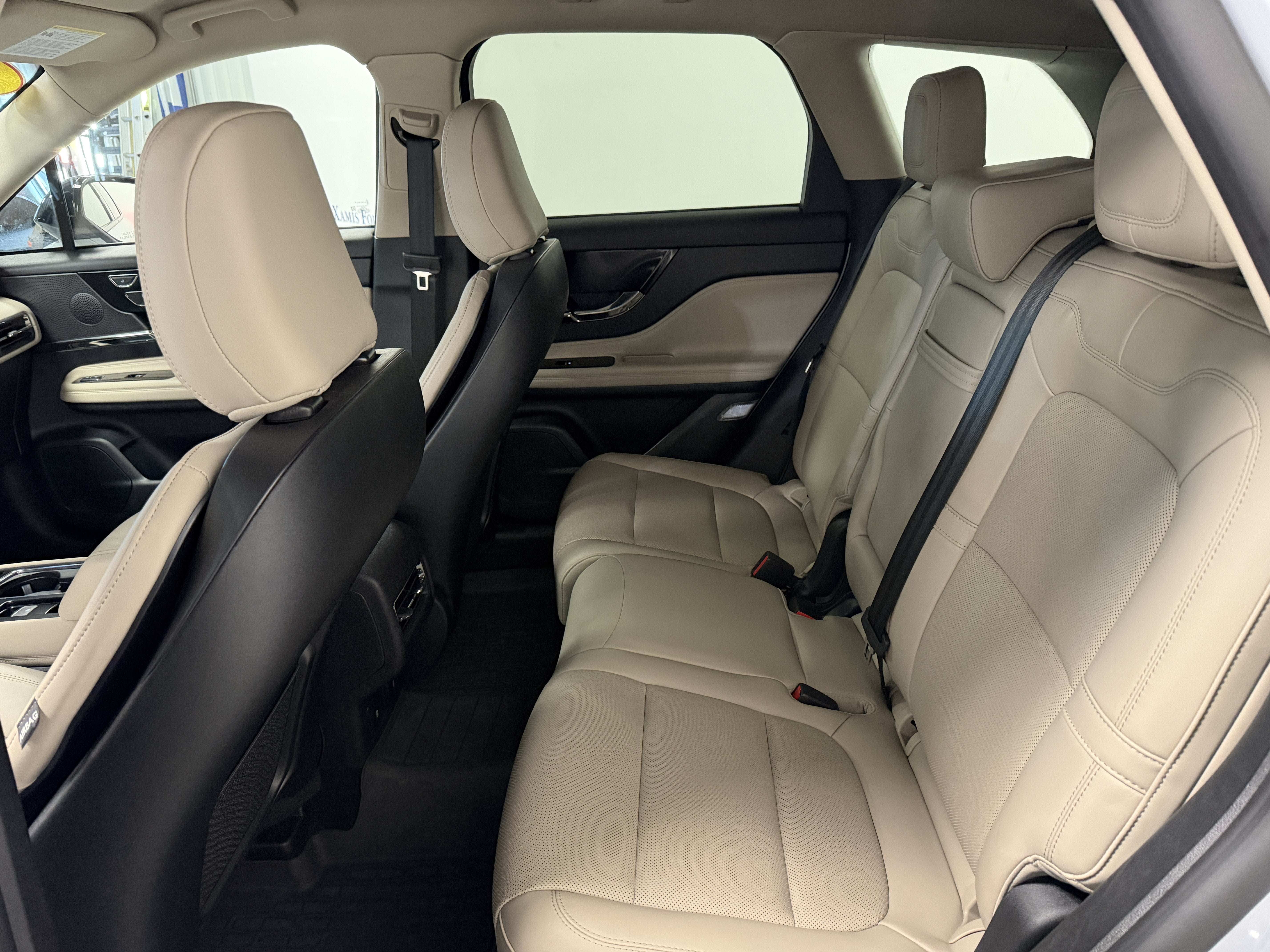 2025 Lincoln Corsair Premiere