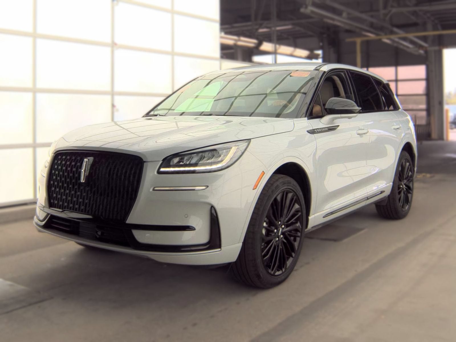 2025 Lincoln Corsair Premiere