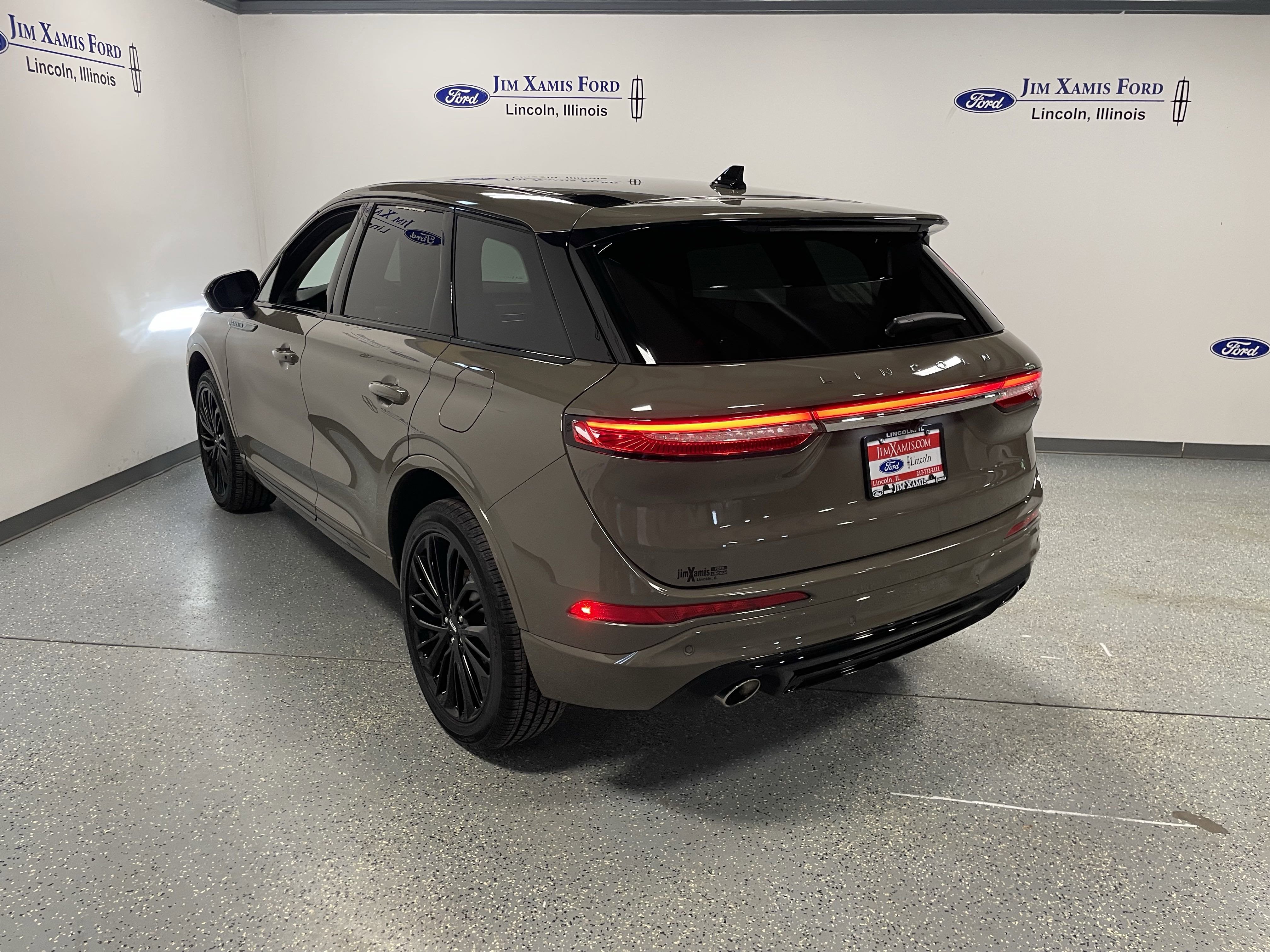 2025 Lincoln Corsair Premiere