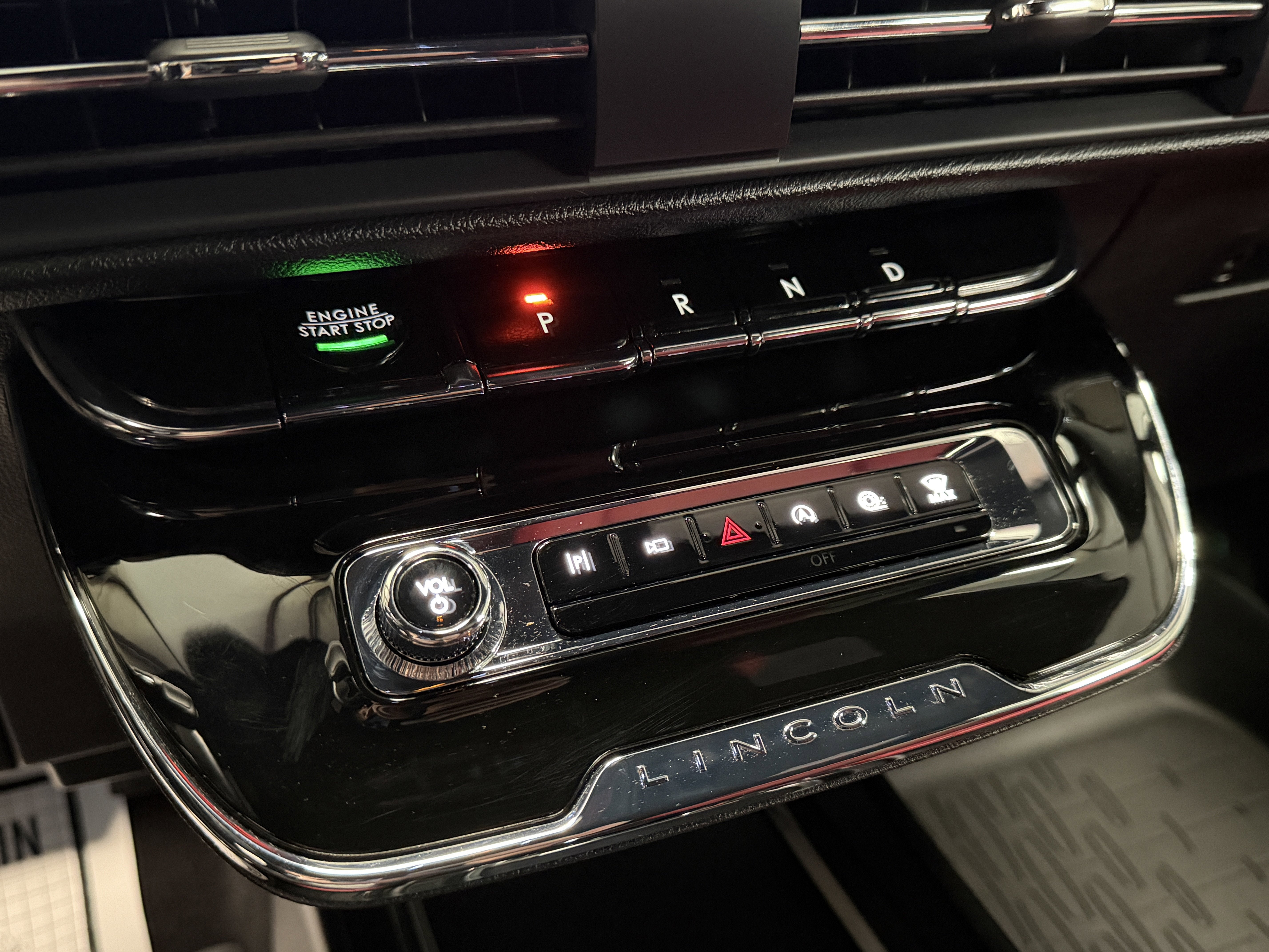 2025 Lincoln Corsair Reserve