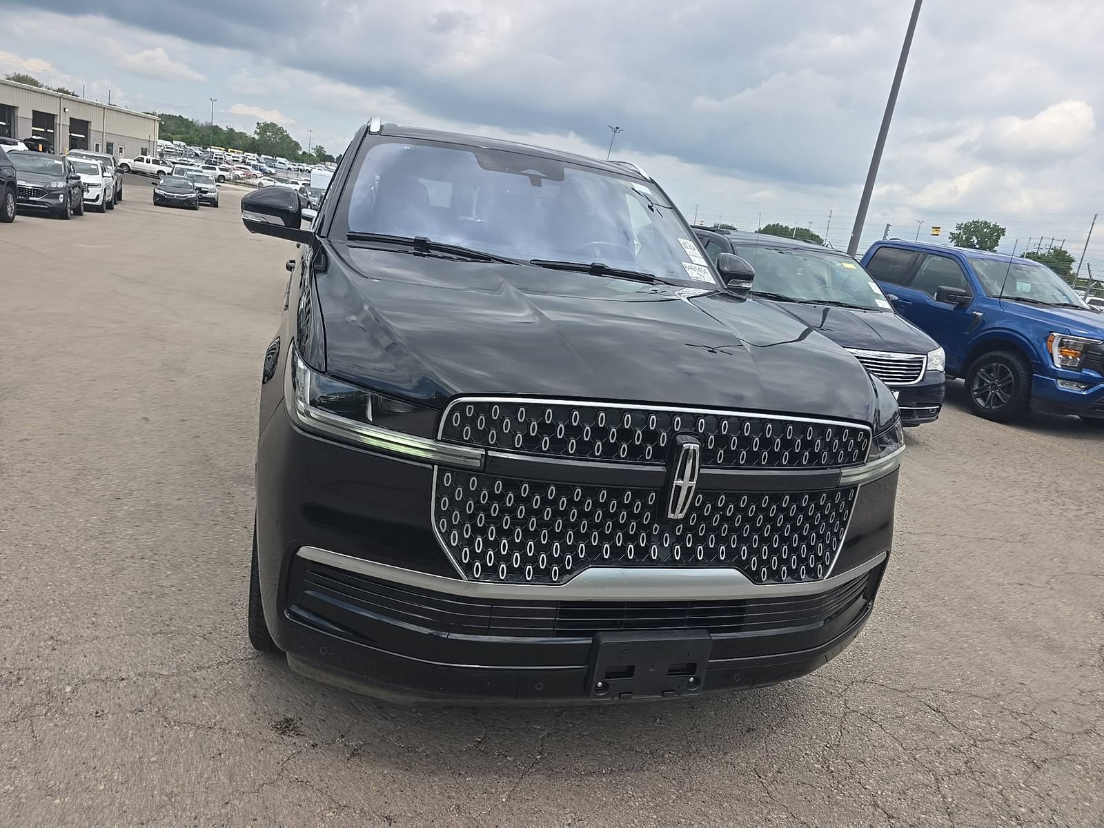 2025 Lincoln Navigator Reserve