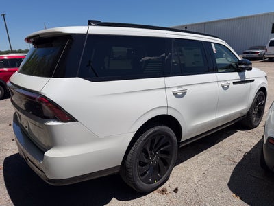 2027 Lincoln Navigator Reserve
