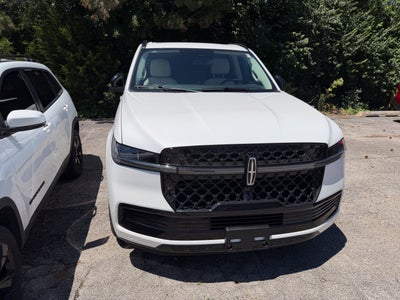 2027 Lincoln Navigator Reserve
