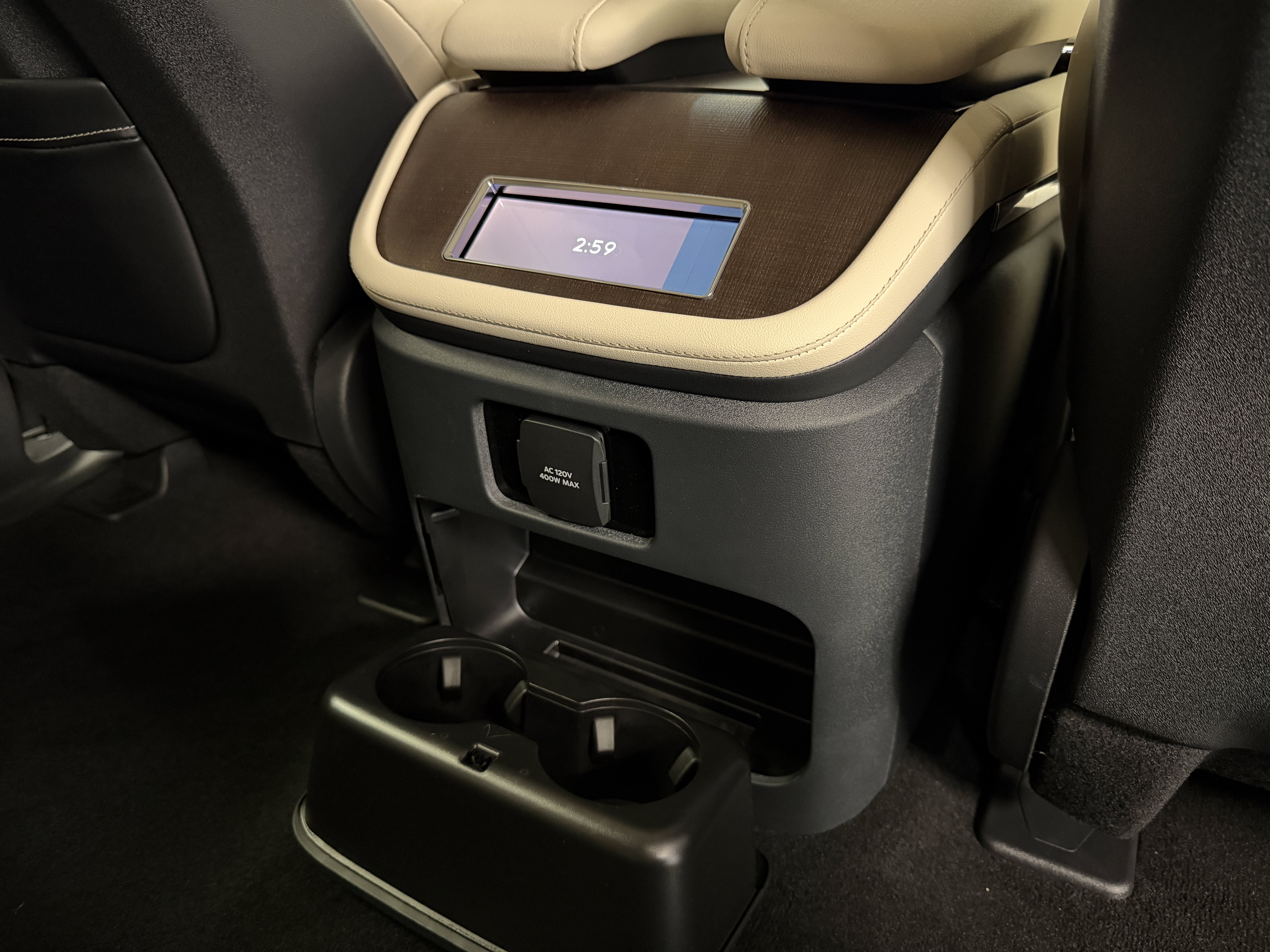 2027 Lincoln Navigator Reserve