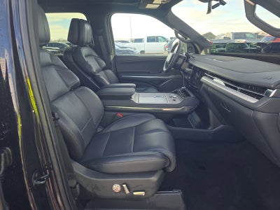 2025 Lincoln Navigator L Reserve