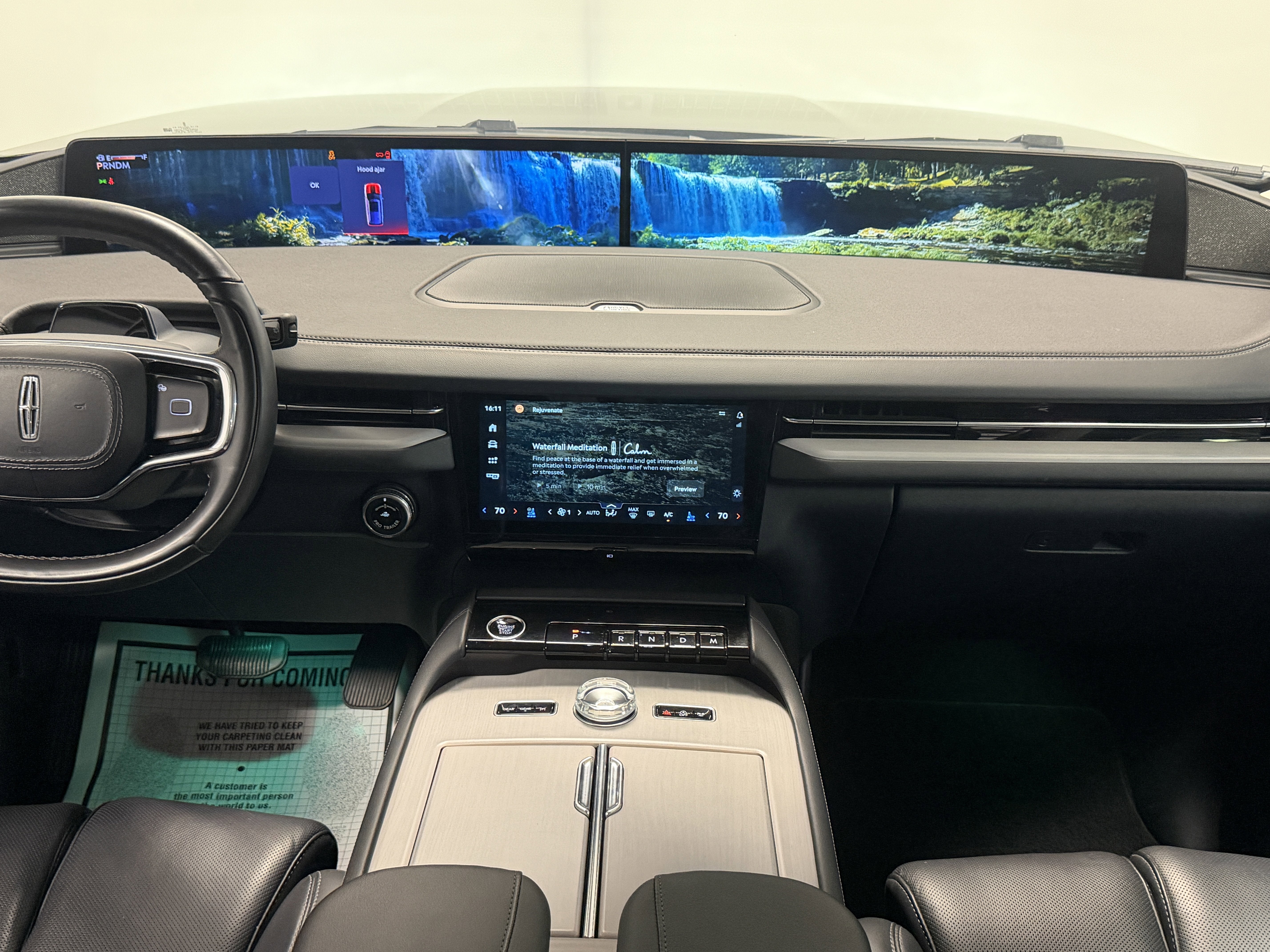 2025 Lincoln Navigator L Reserve
