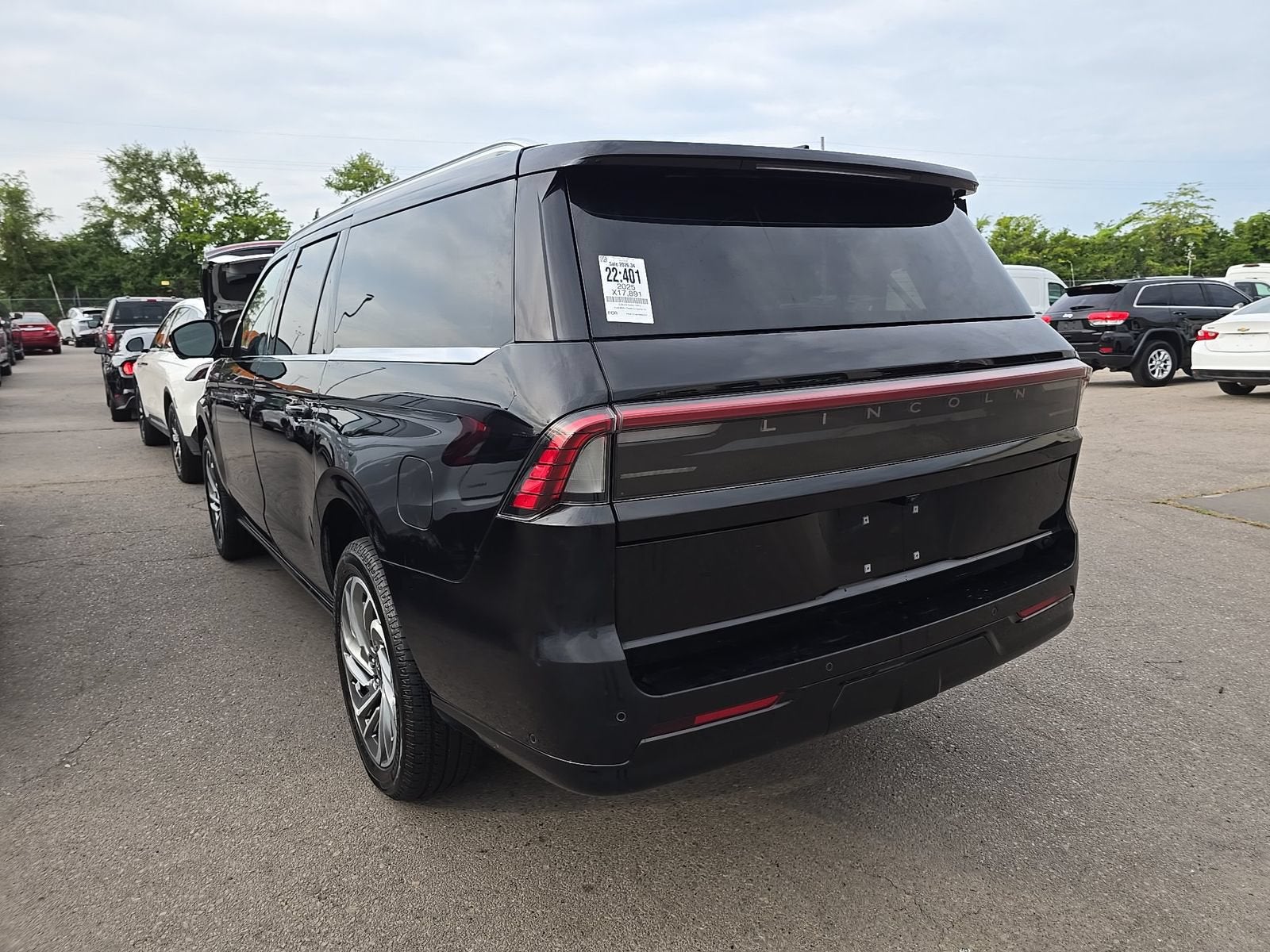 2025 Lincoln Navigator L Reserve
