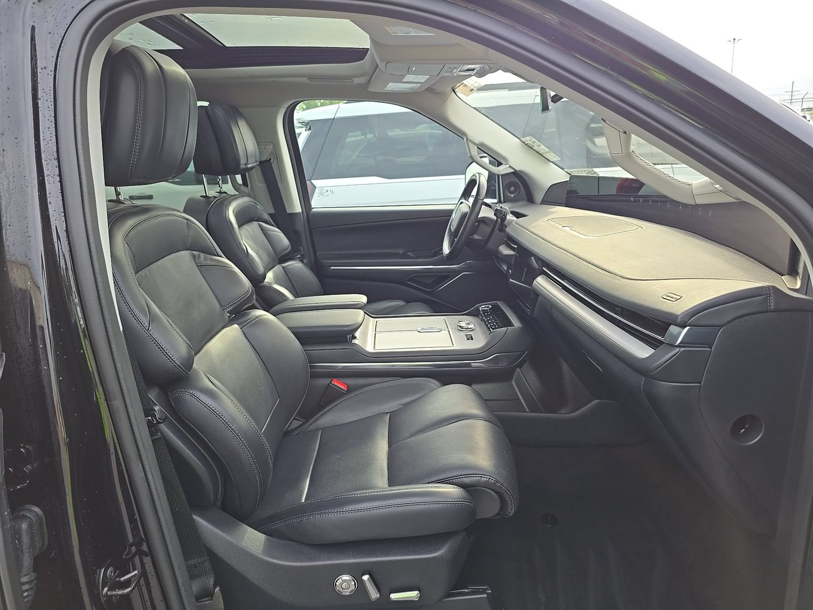 2025 Lincoln Navigator L Reserve