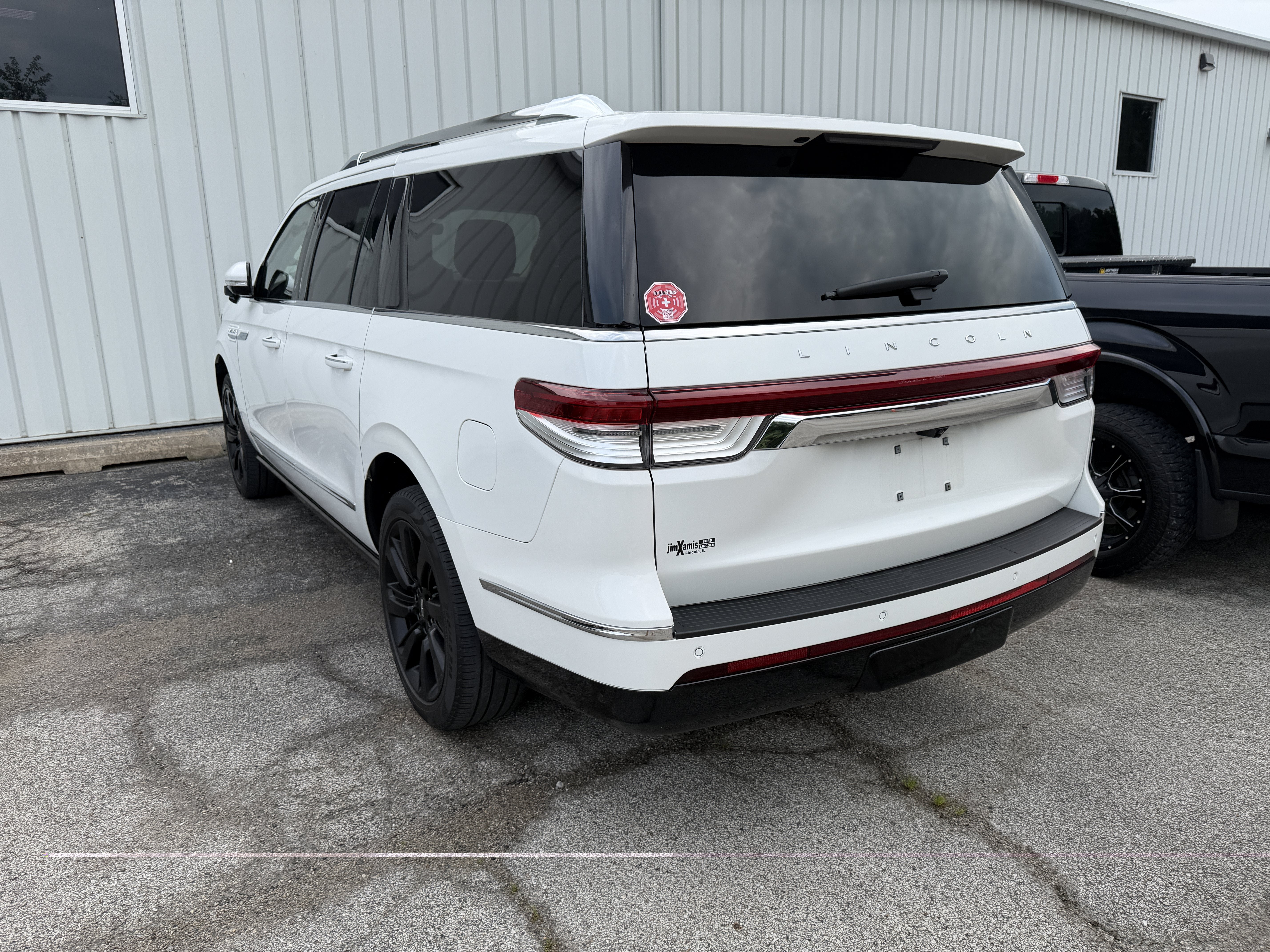 2023 Lincoln Navigator L Reserve