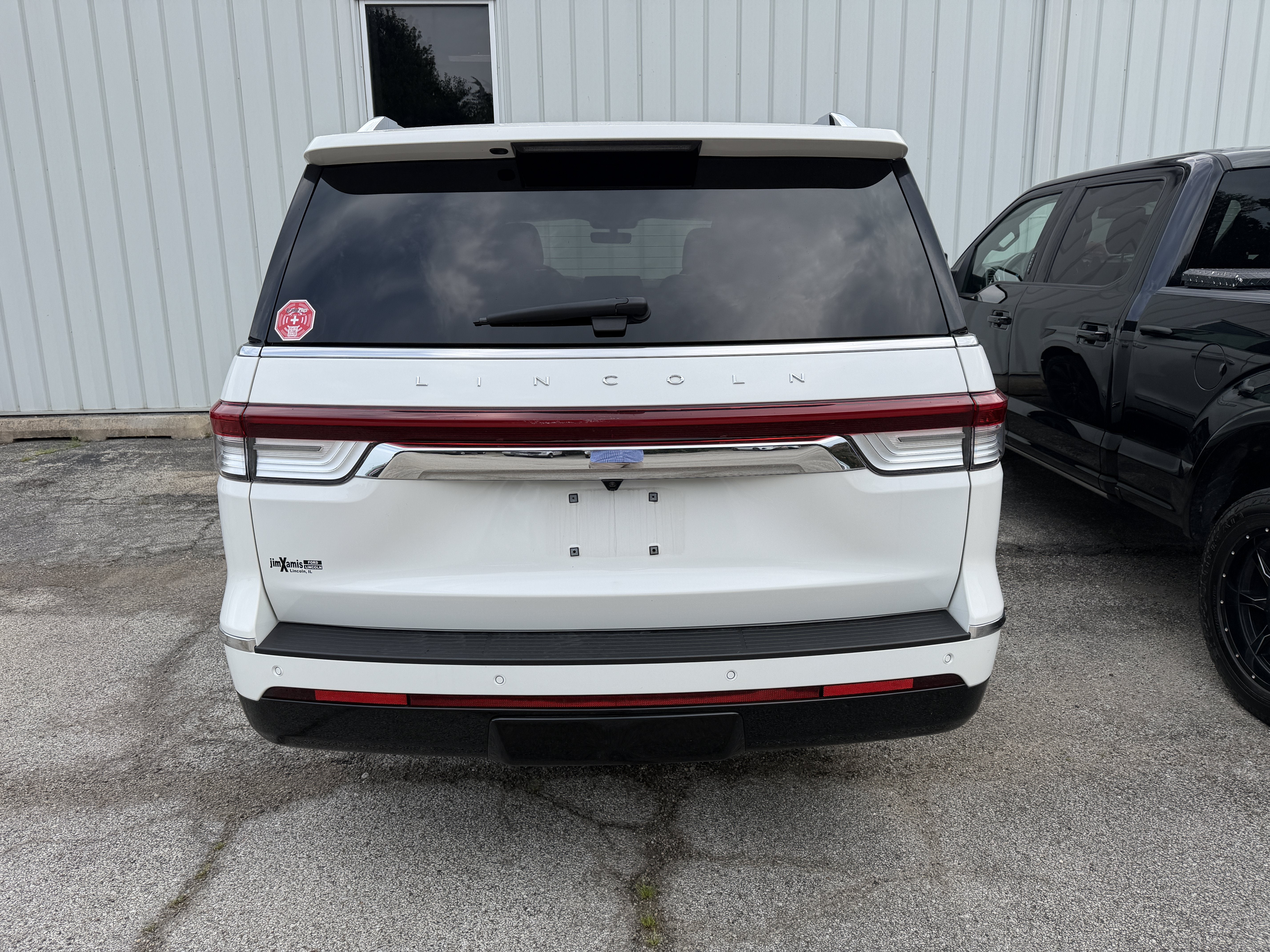 2023 Lincoln Navigator L Reserve