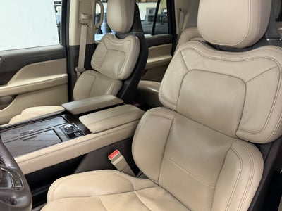 2023 Lincoln Navigator L Reserve
