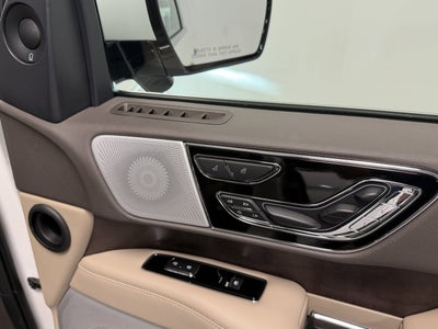 2023 Lincoln Navigator L Reserve