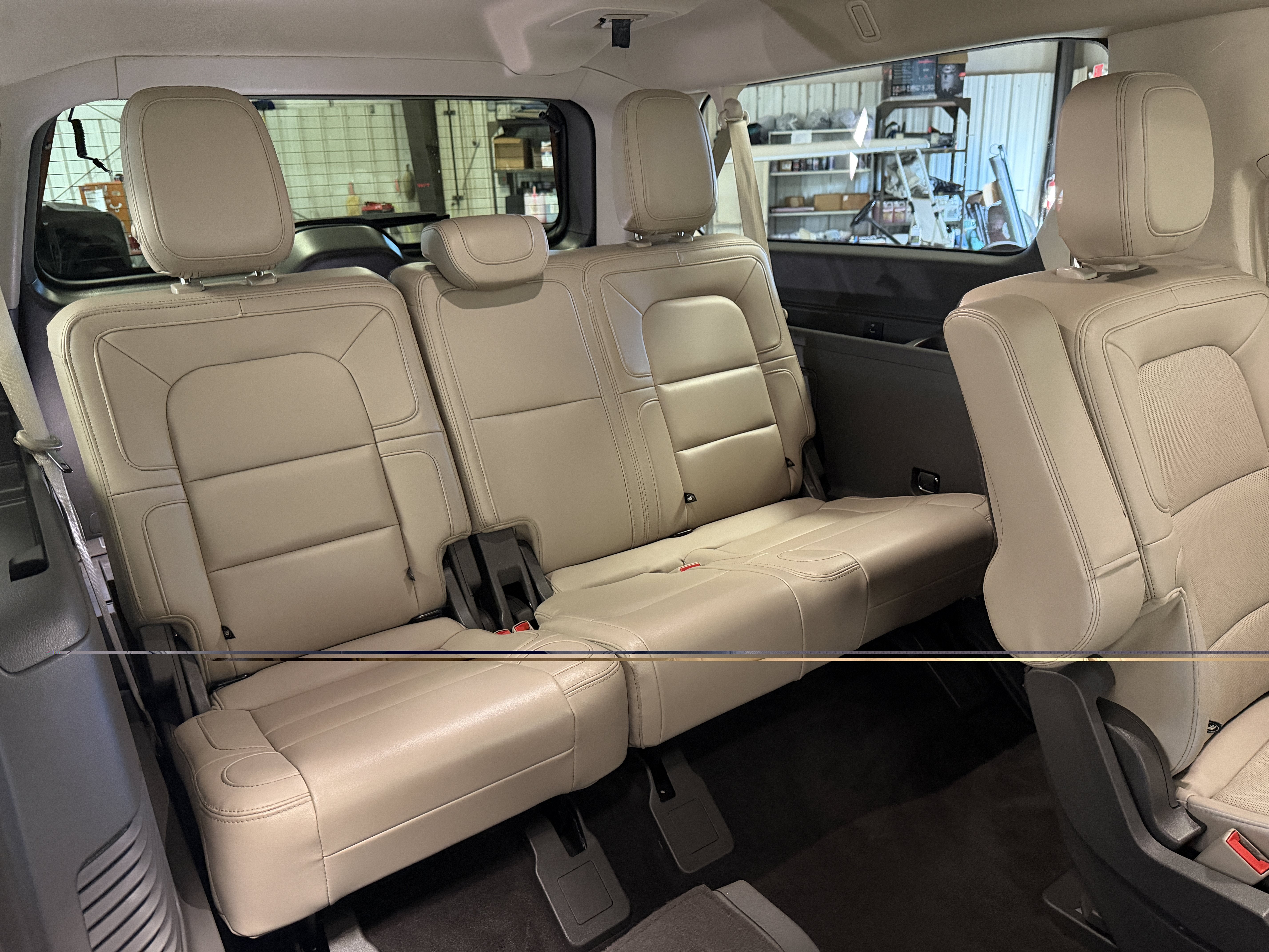 2023 Lincoln Navigator L Reserve