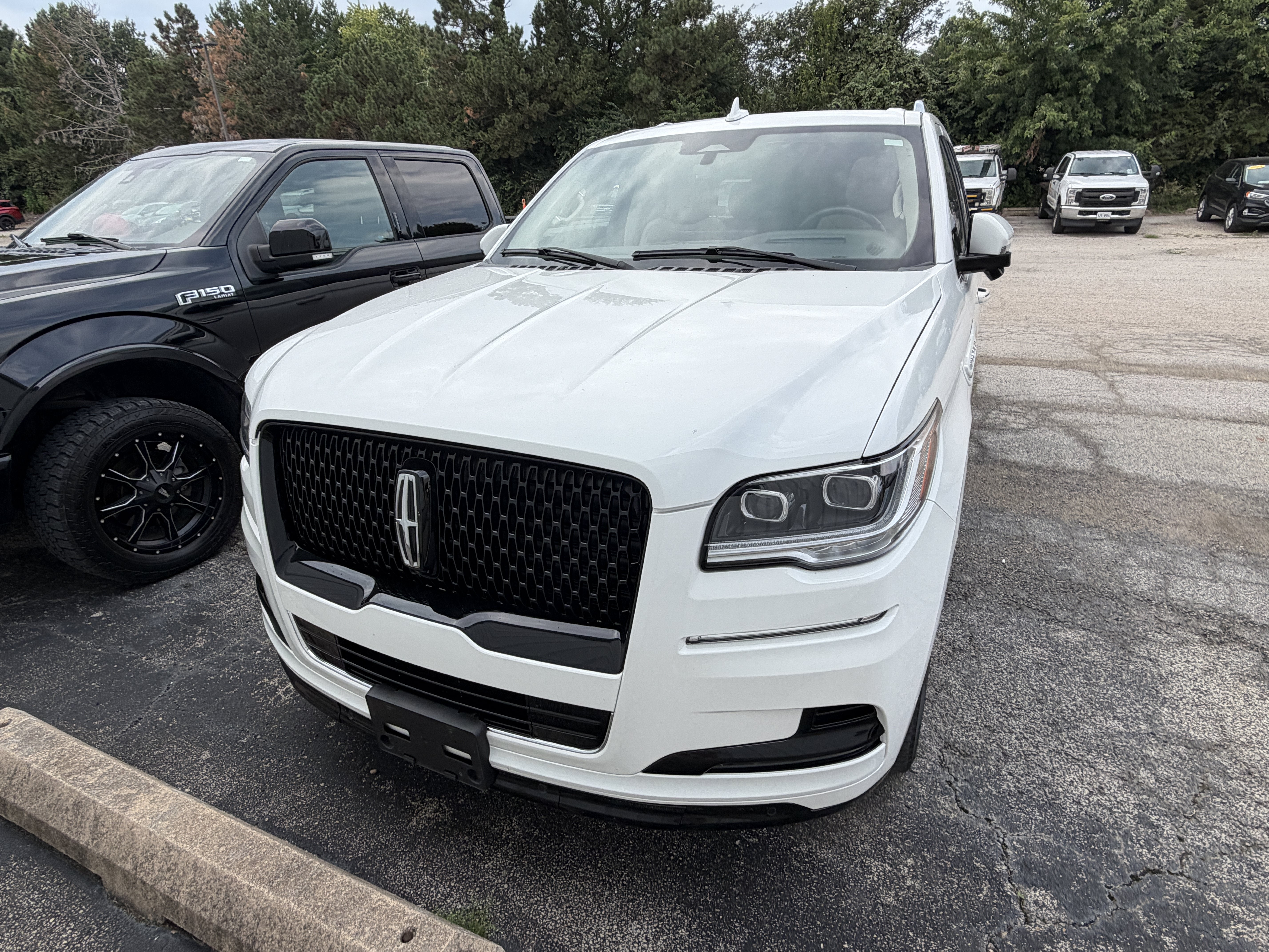 2023 Lincoln Navigator L Reserve