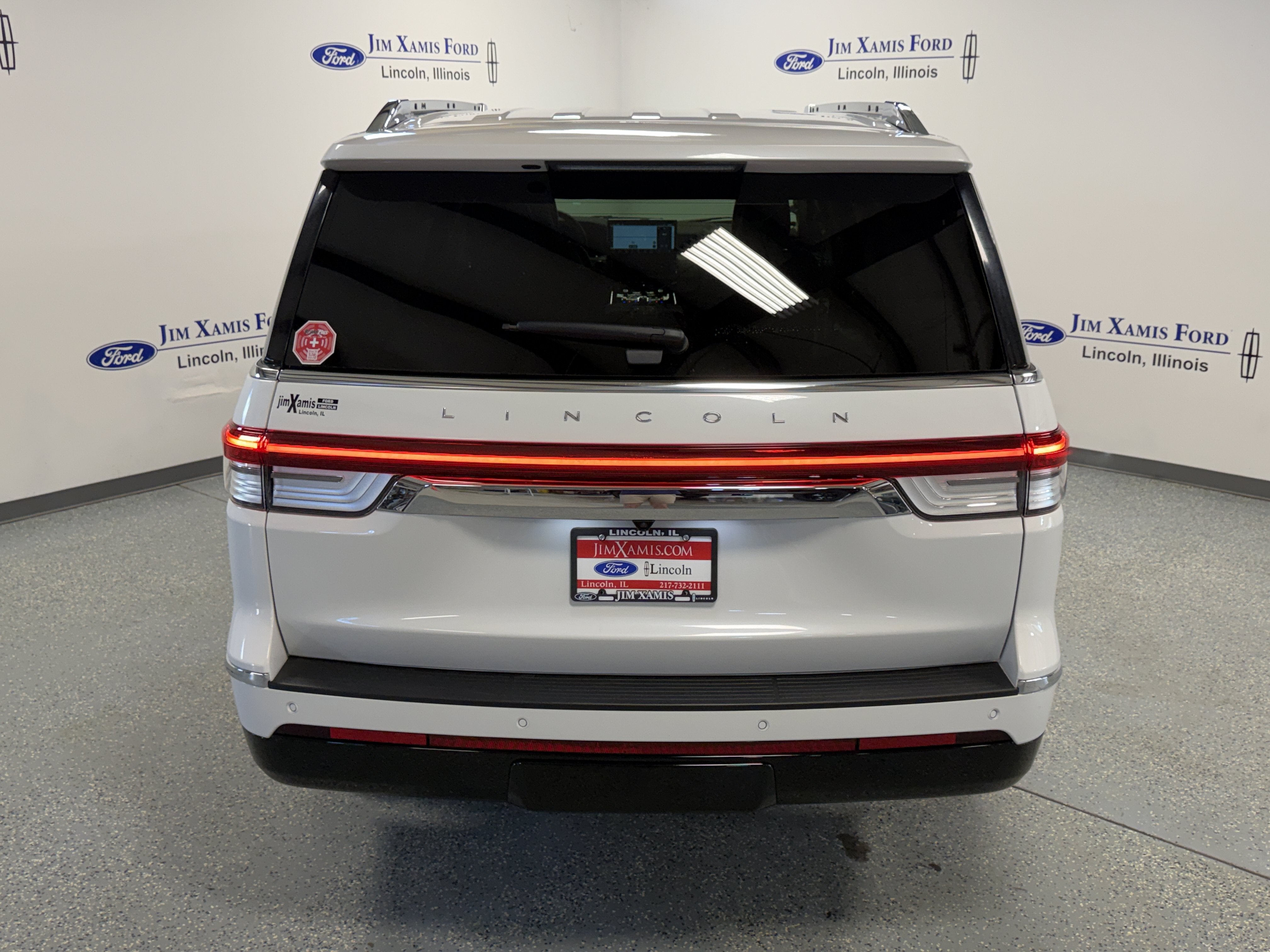 2023 Lincoln Navigator L Reserve