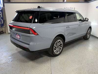 2025 Lincoln Navigator L Reserve