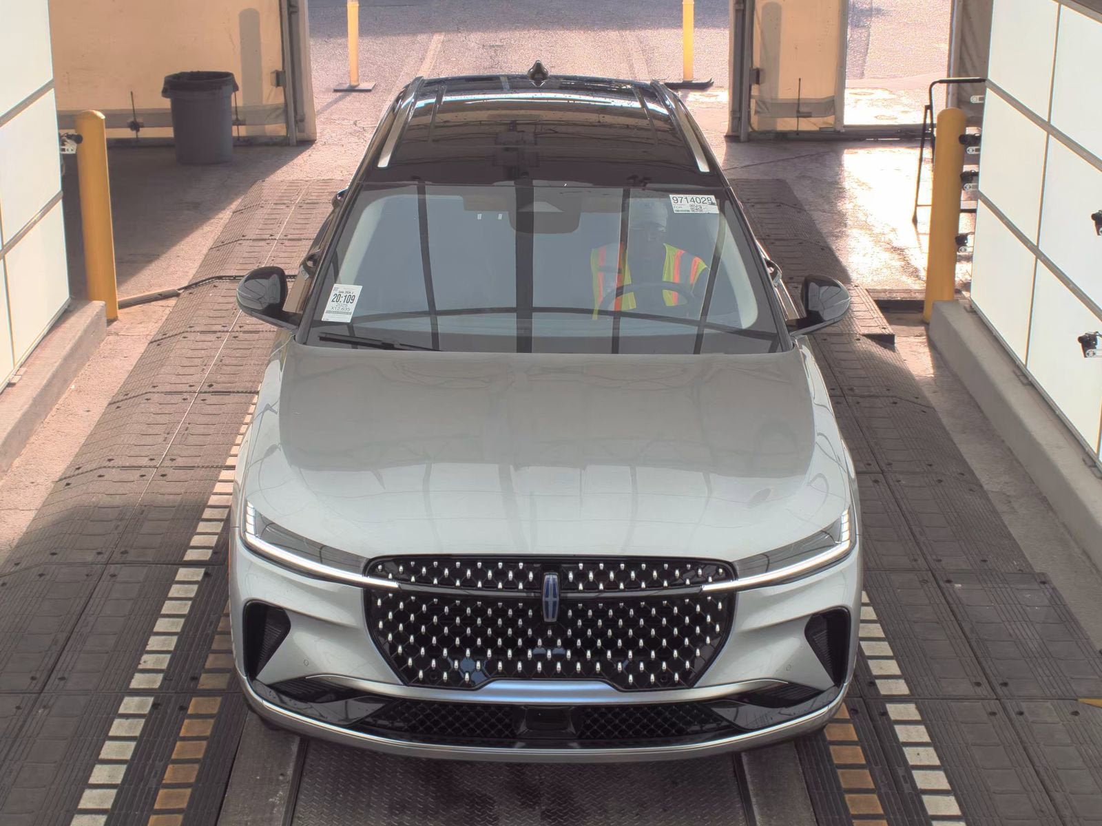 2025 Lincoln Nautilus Reserve