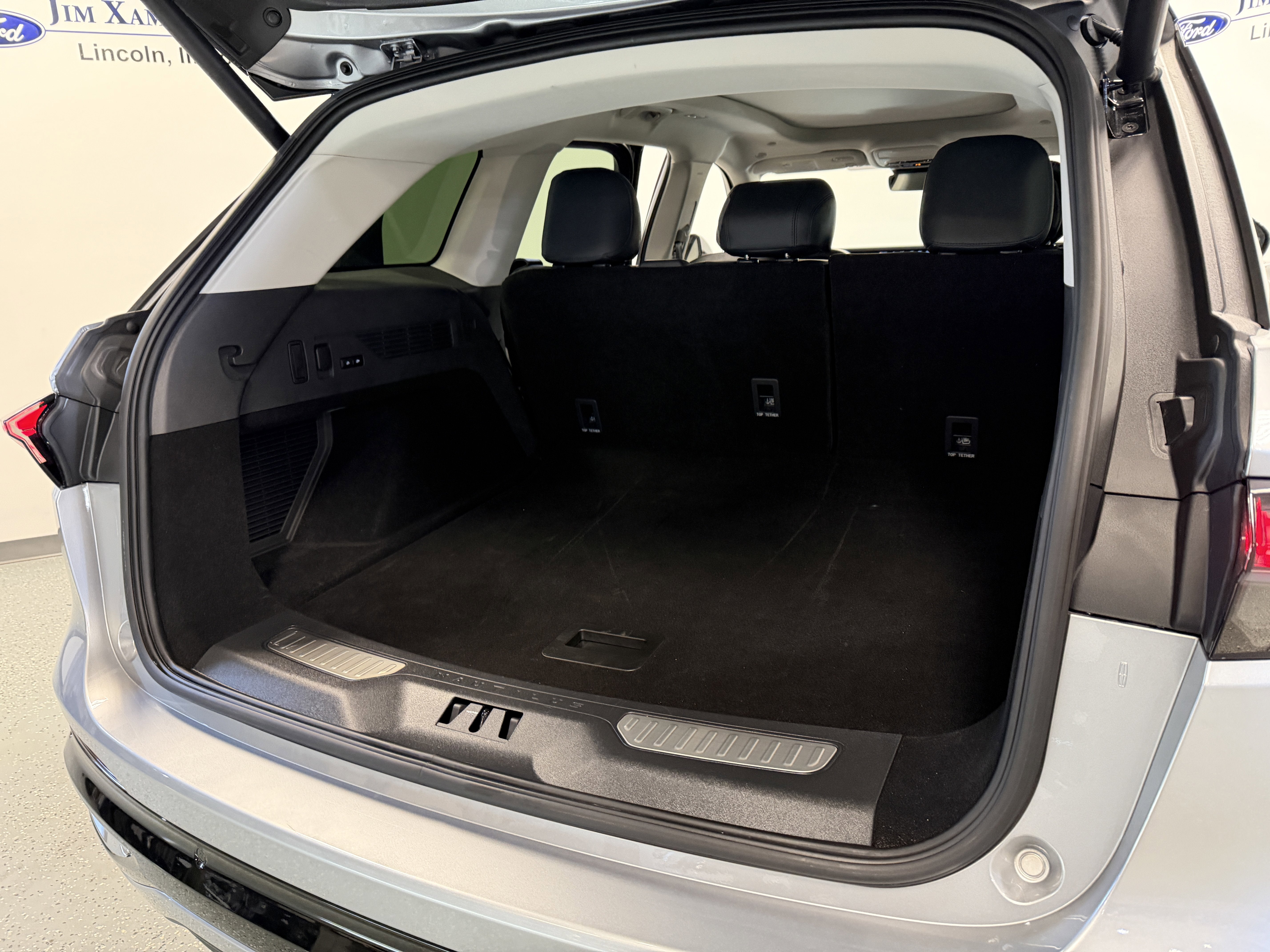 2025 Lincoln Nautilus Reserve