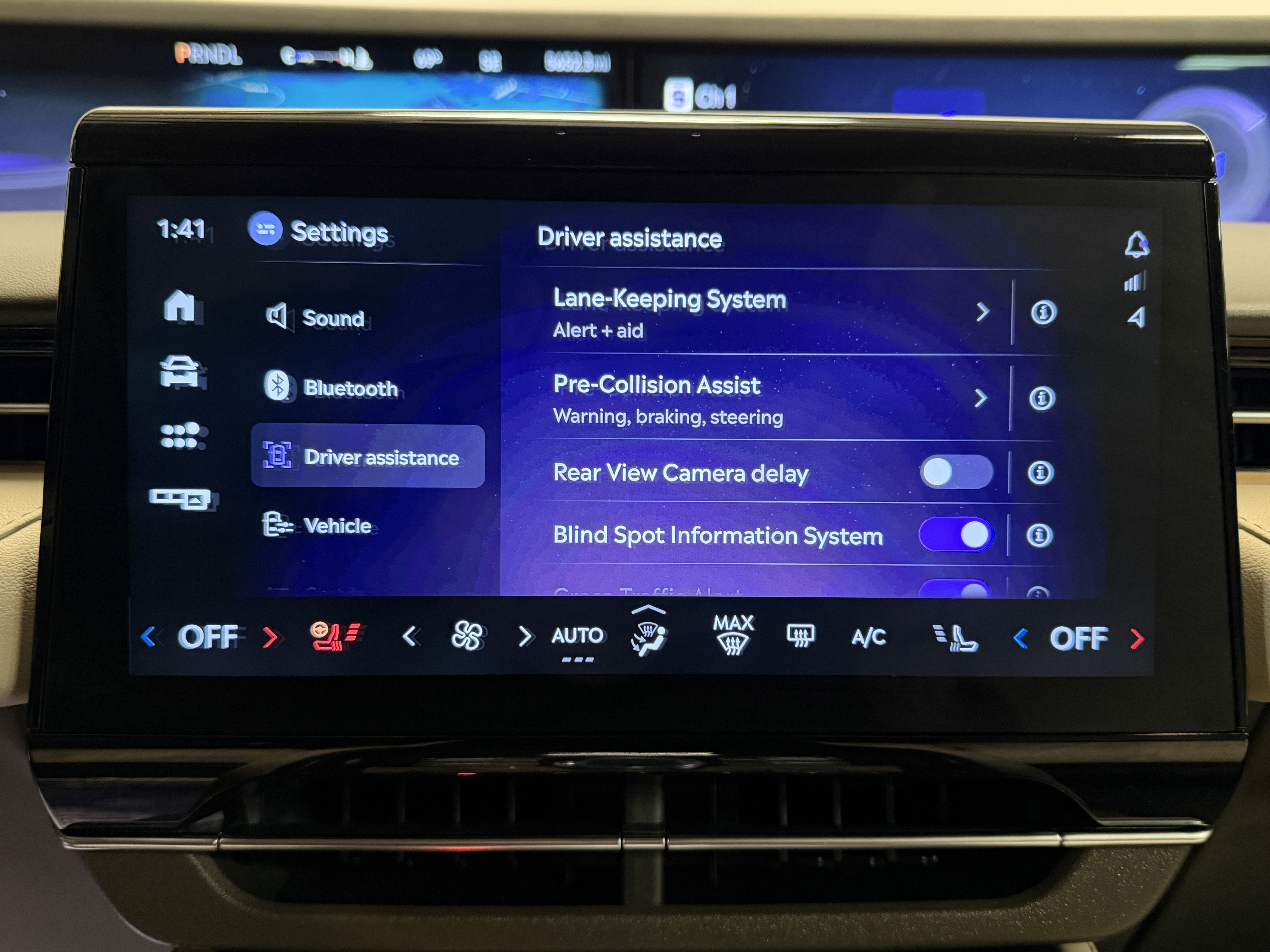 2025 Lincoln Nautilus Reserve