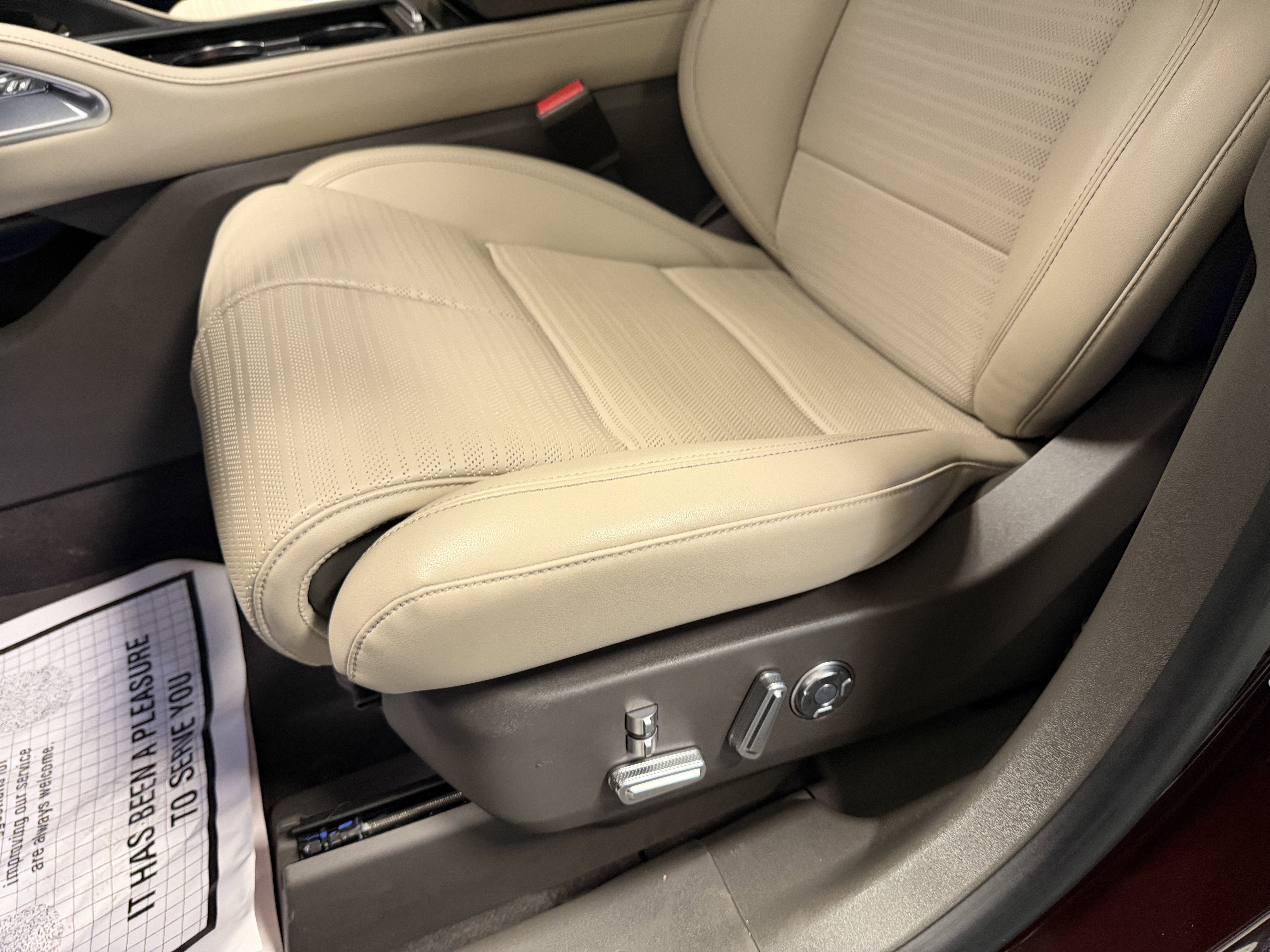 2025 Lincoln Nautilus Reserve