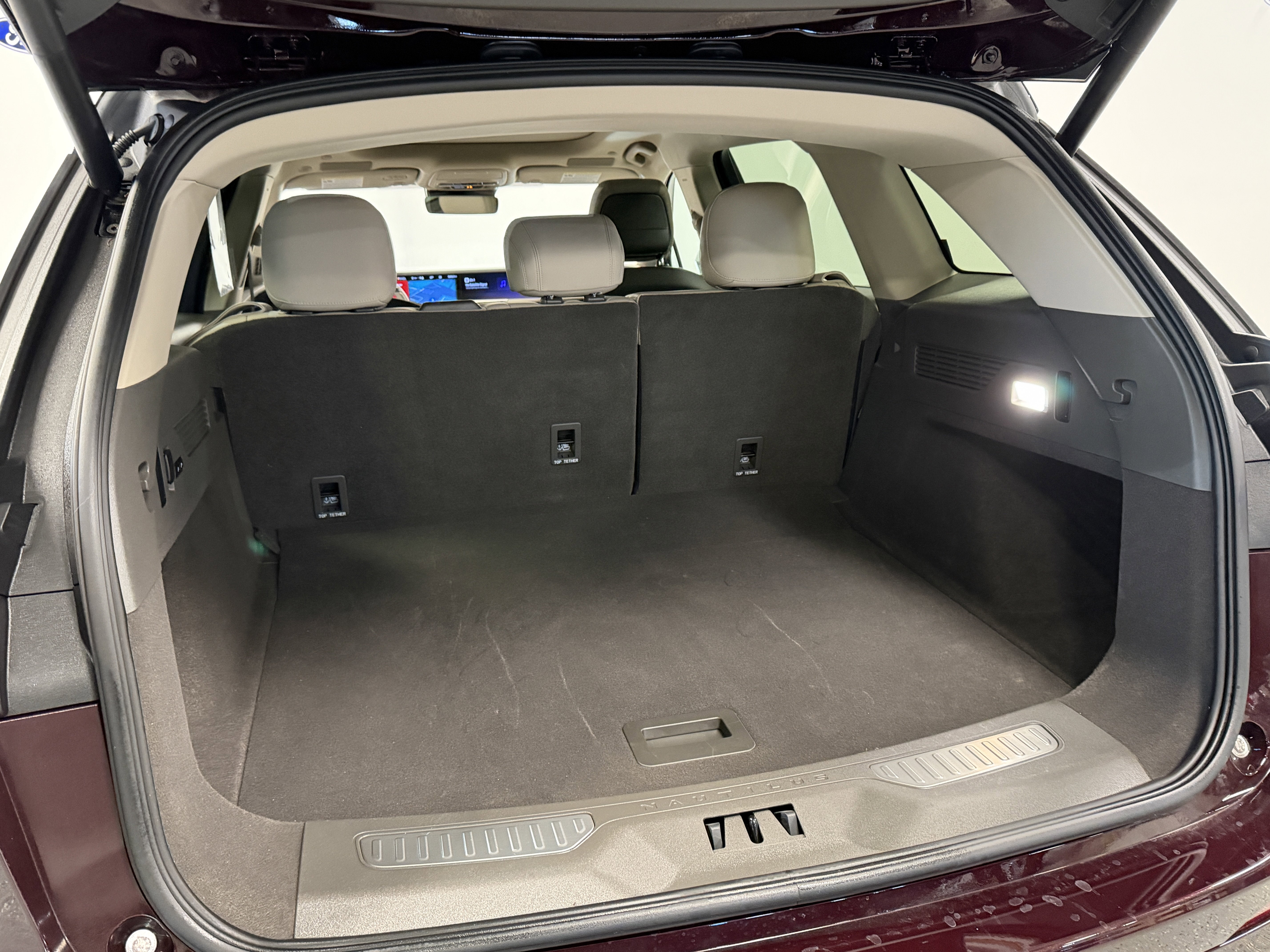 2025 Lincoln Nautilus Reserve