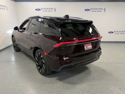 2025 Lincoln Nautilus Reserve