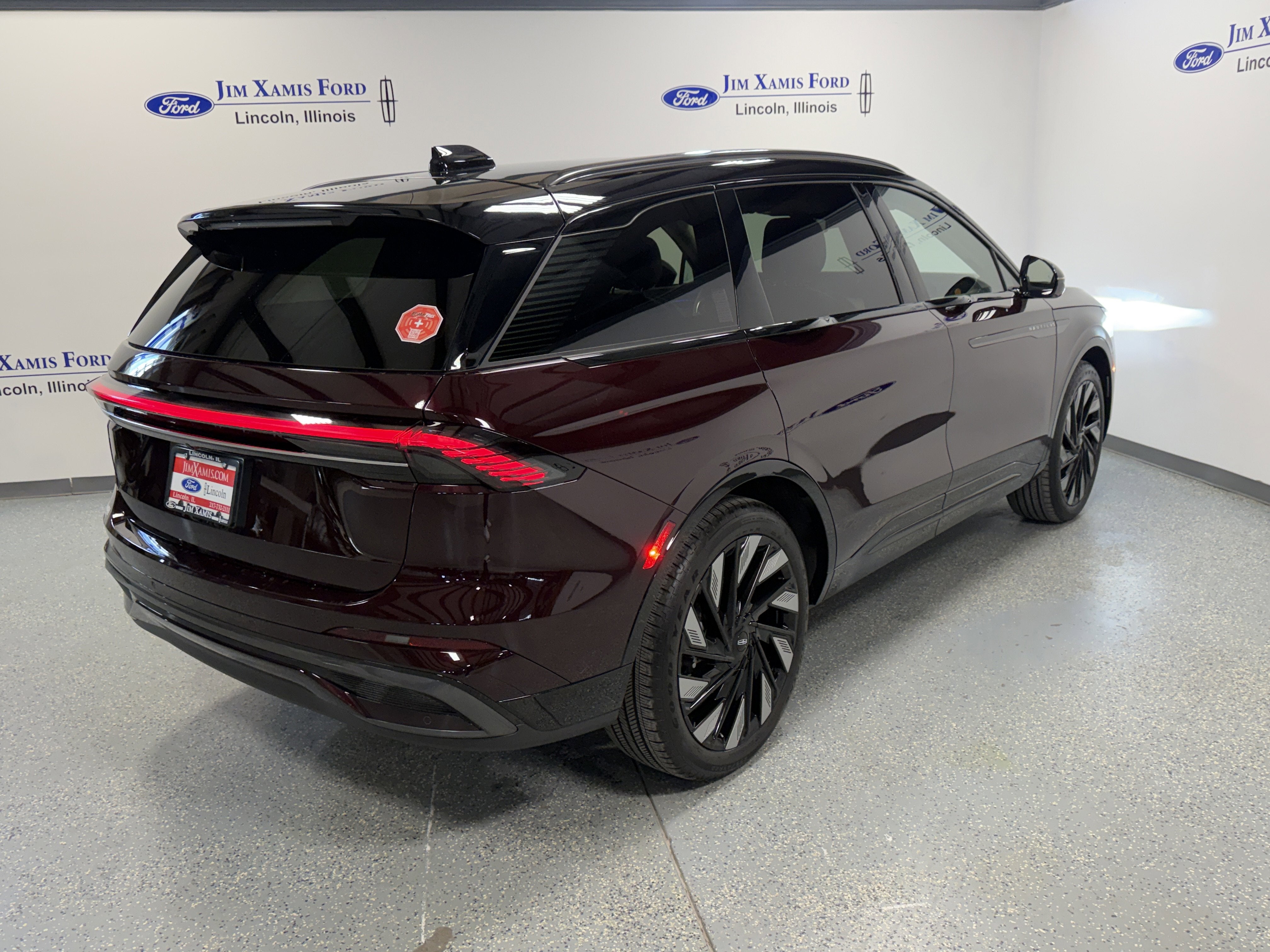 2025 Lincoln Nautilus Reserve