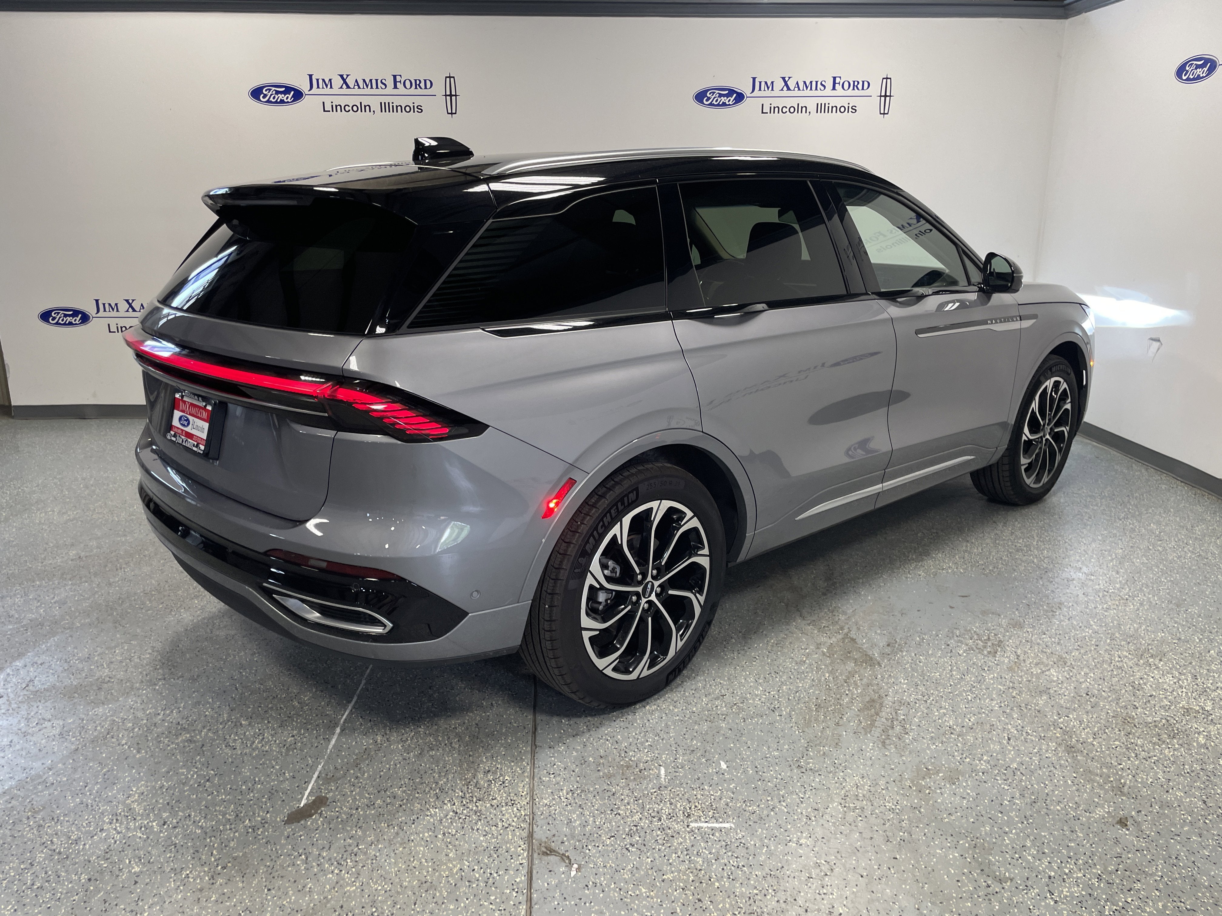 2024 Lincoln Nautilus Reserve