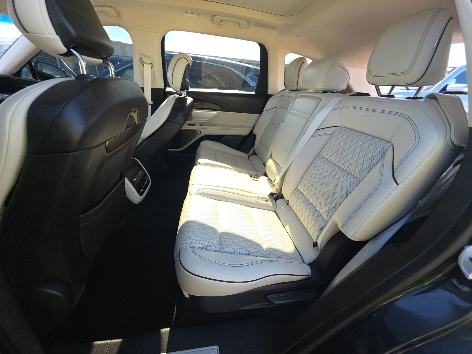 2024 Lincoln Nautilus Black Label