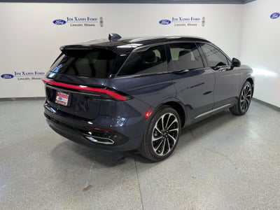 2024 Lincoln Nautilus Black Label