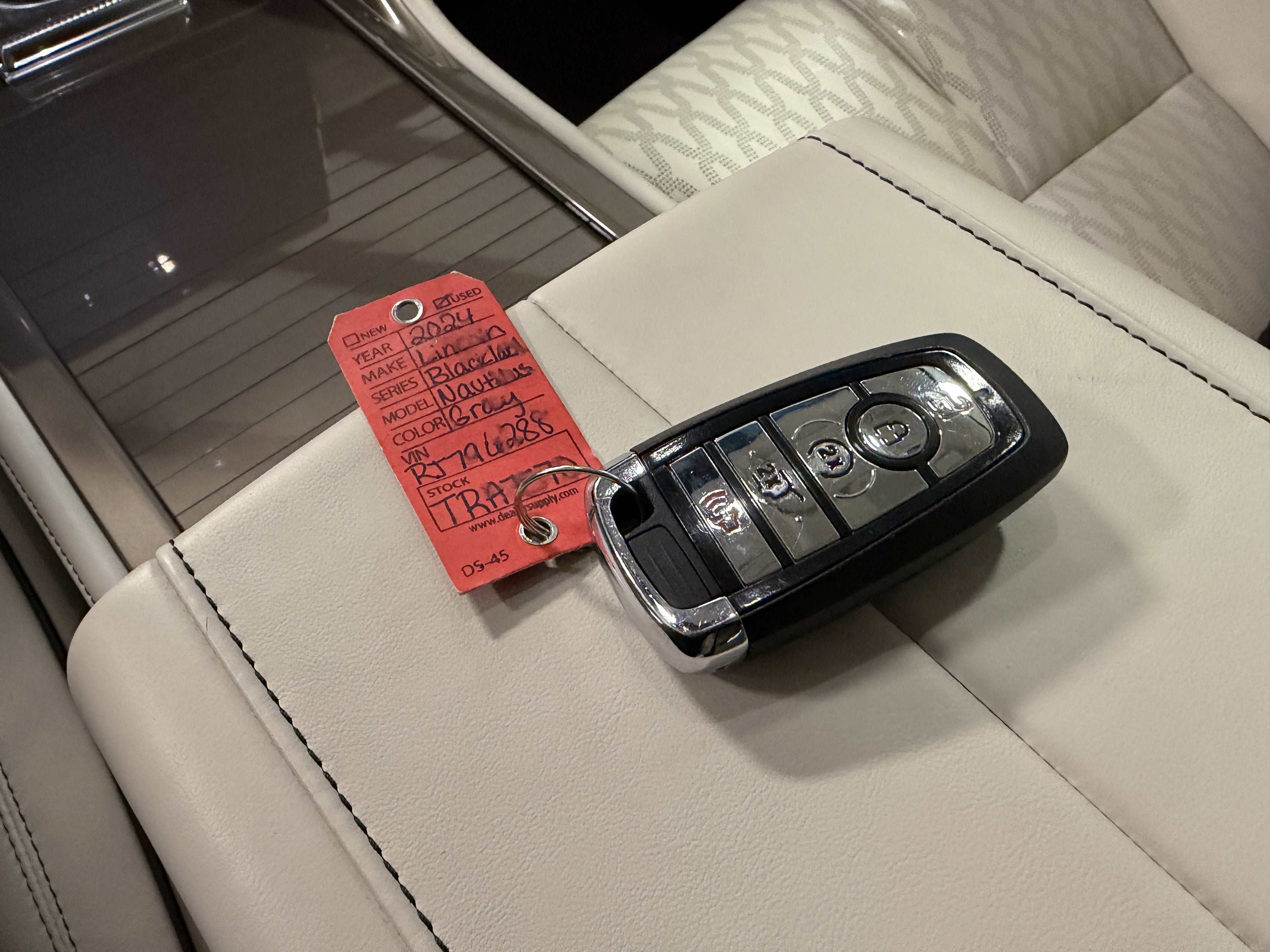 2024 Lincoln Nautilus Black Label