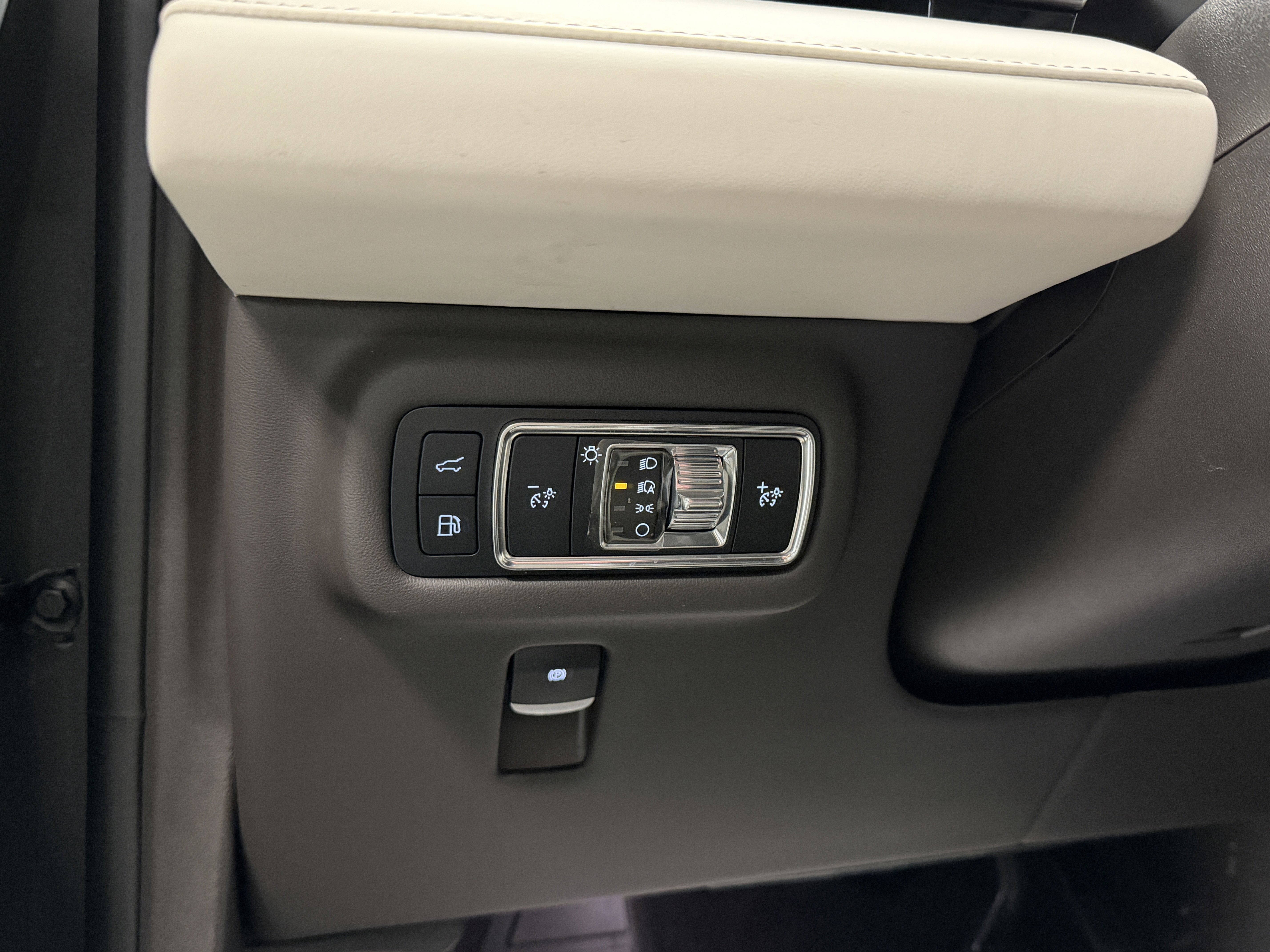 2024 Lincoln Nautilus Black Label