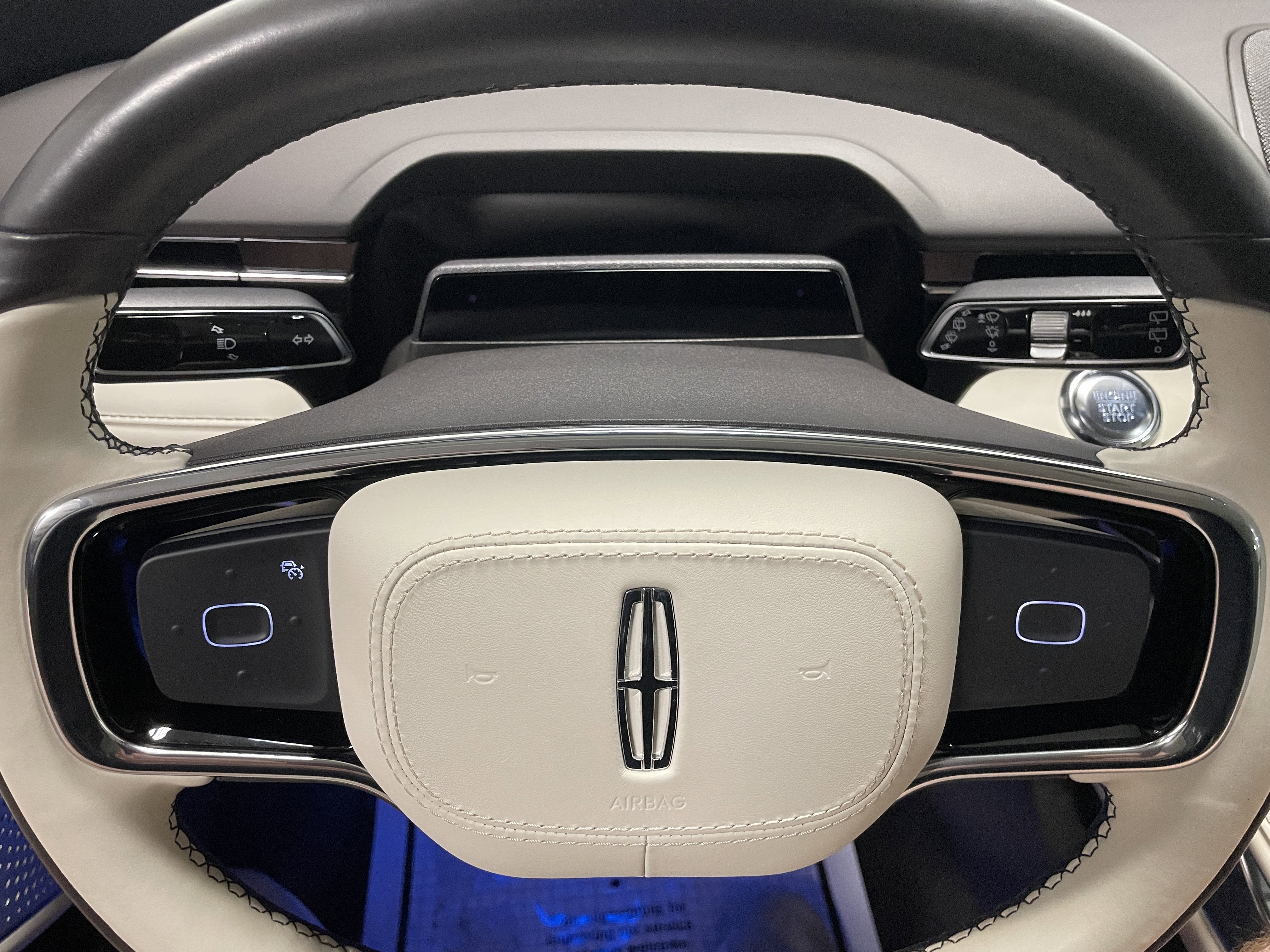 2024 Lincoln Nautilus Black Label