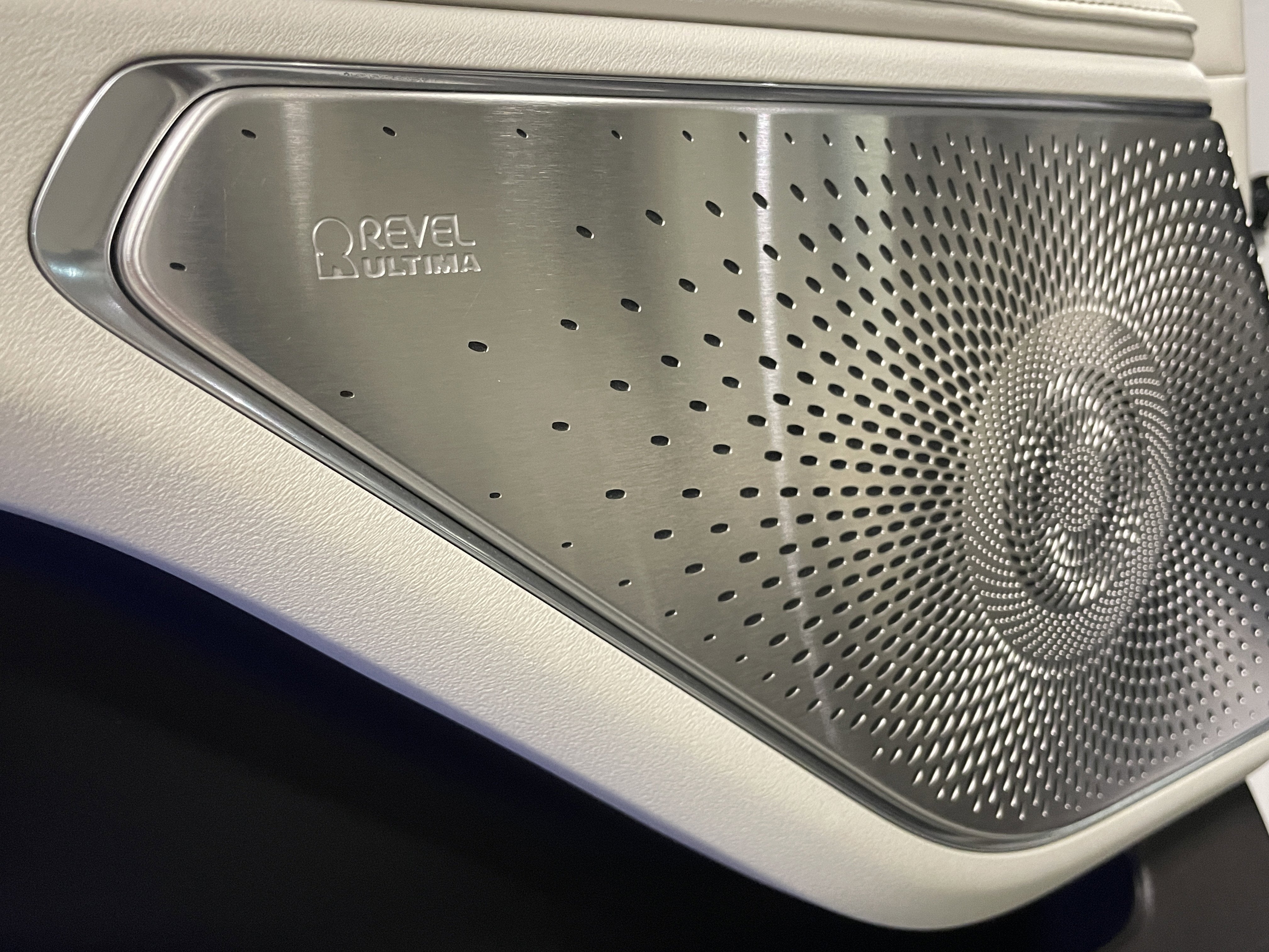 2024 Lincoln Nautilus Black Label