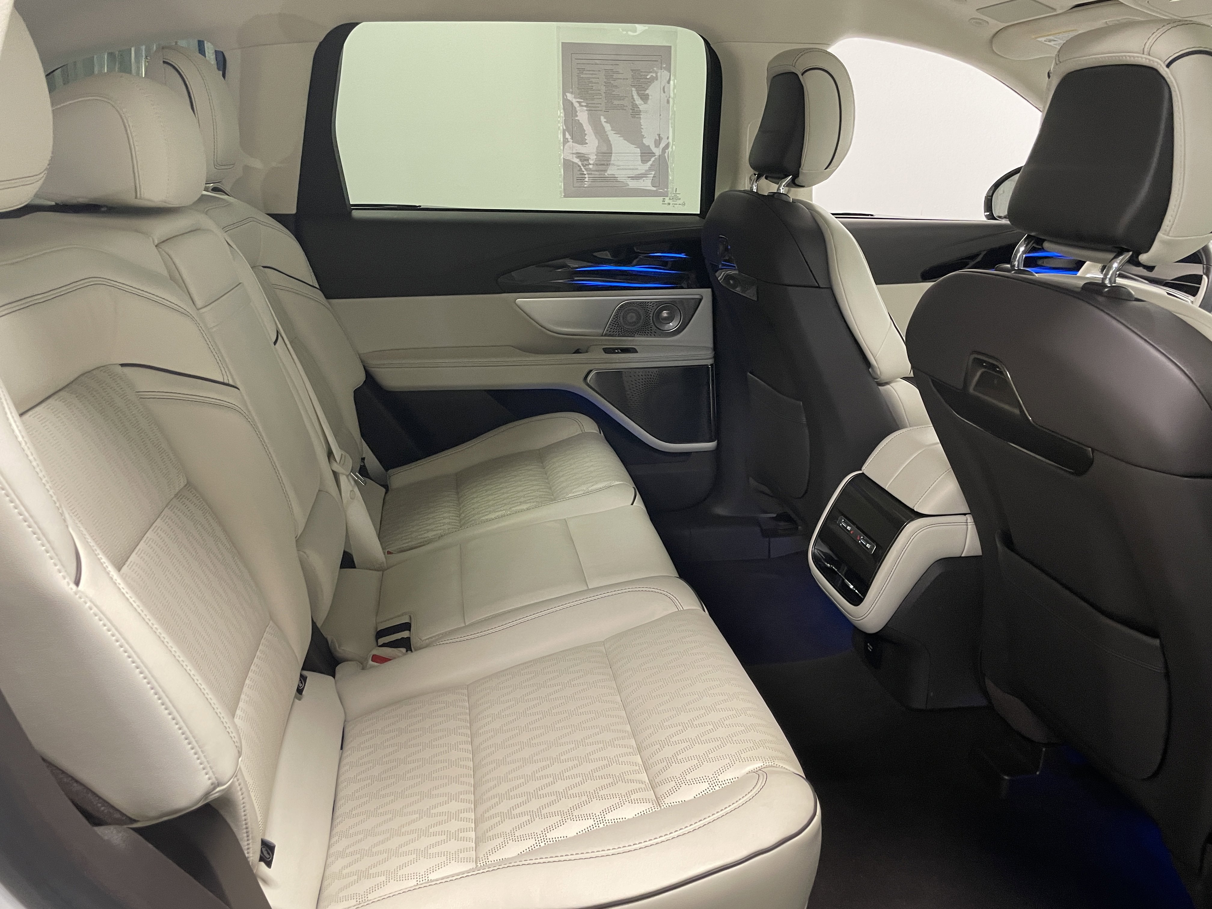 2024 Lincoln Nautilus Black Label