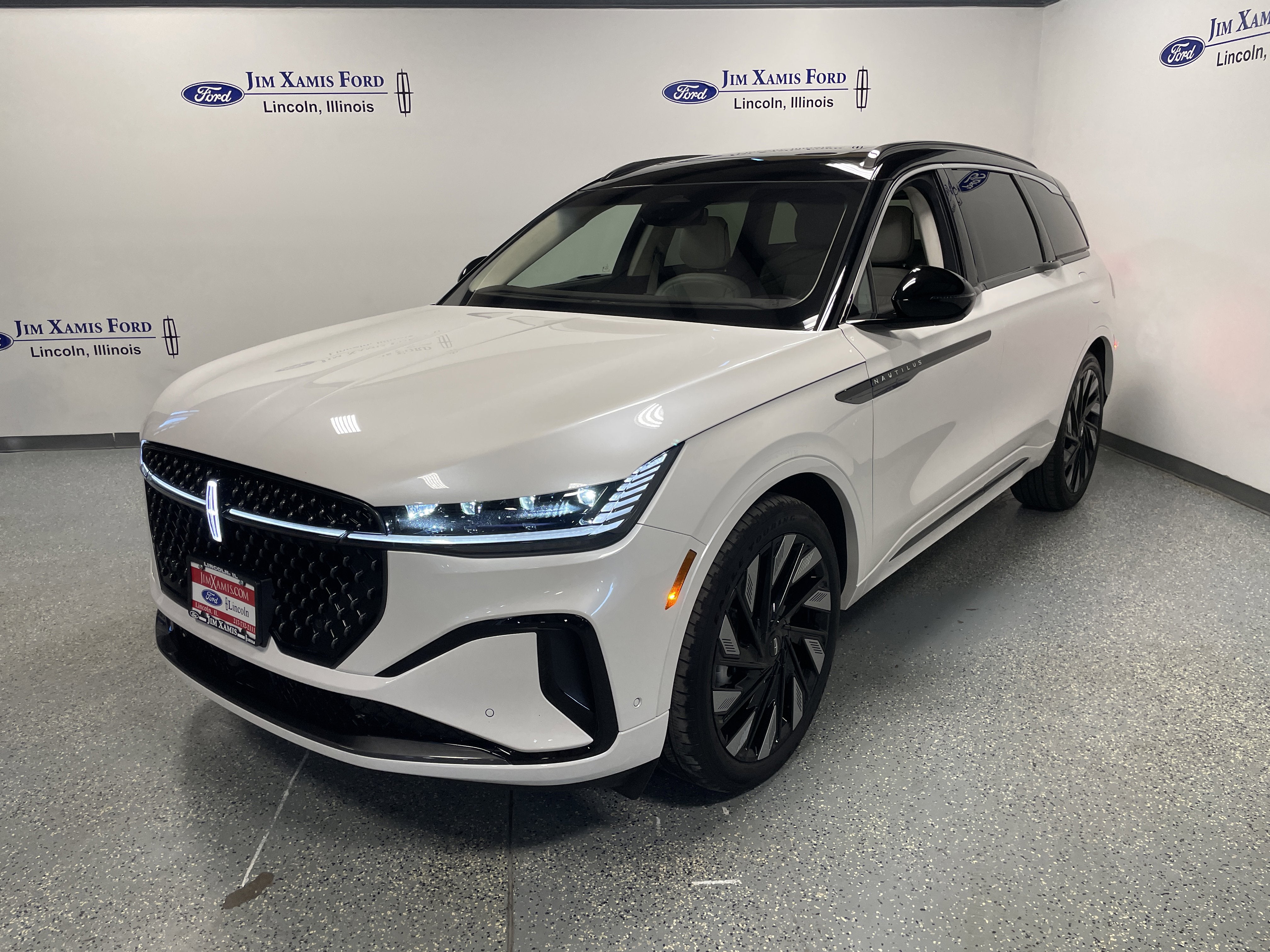 2024 Lincoln Nautilus Black Label