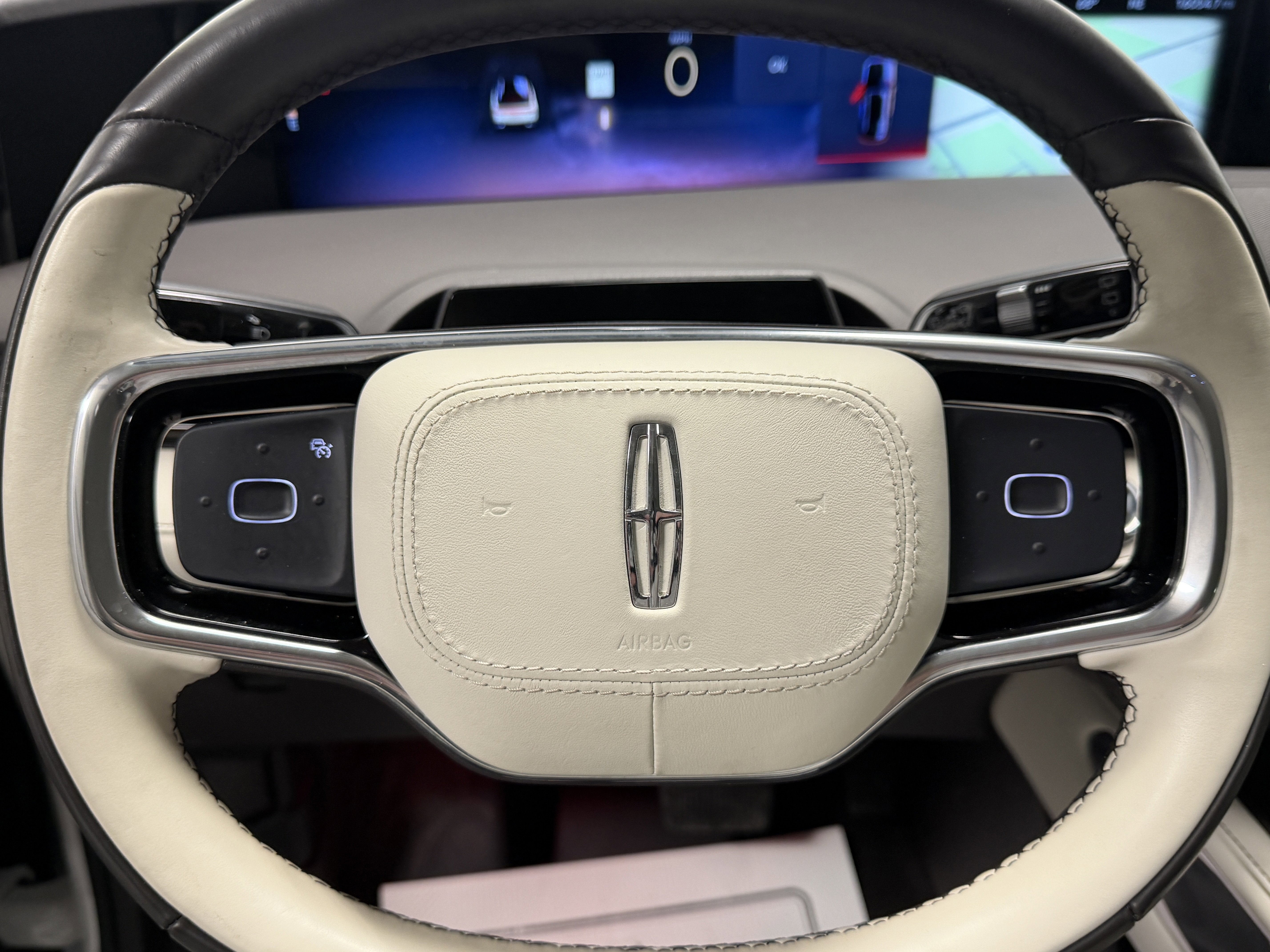 2024 Lincoln Nautilus Black Label