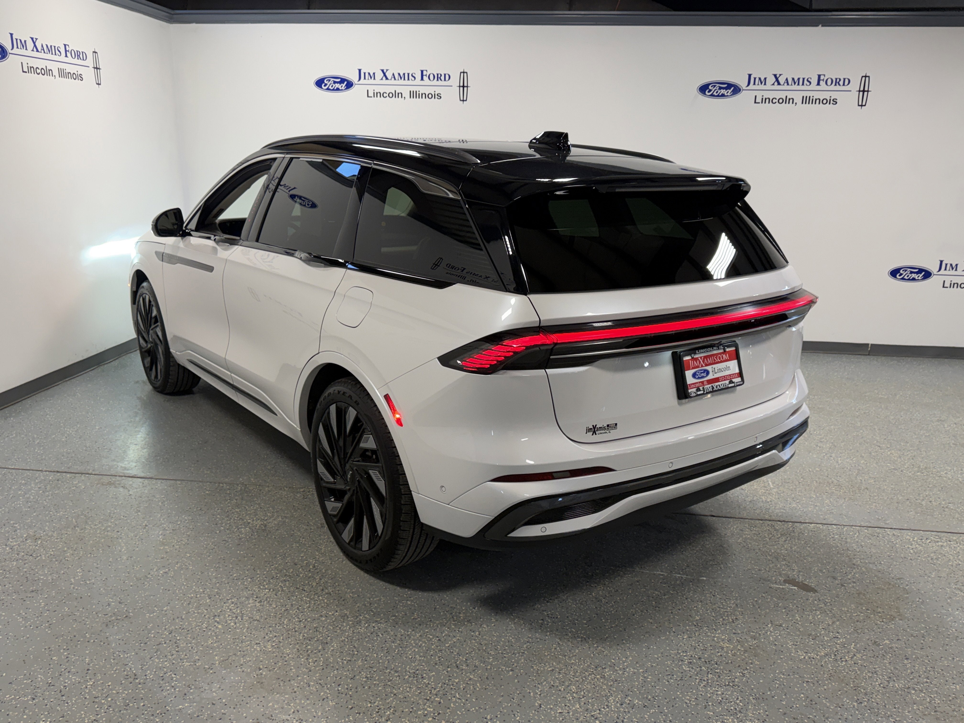 2024 Lincoln Nautilus Black Label