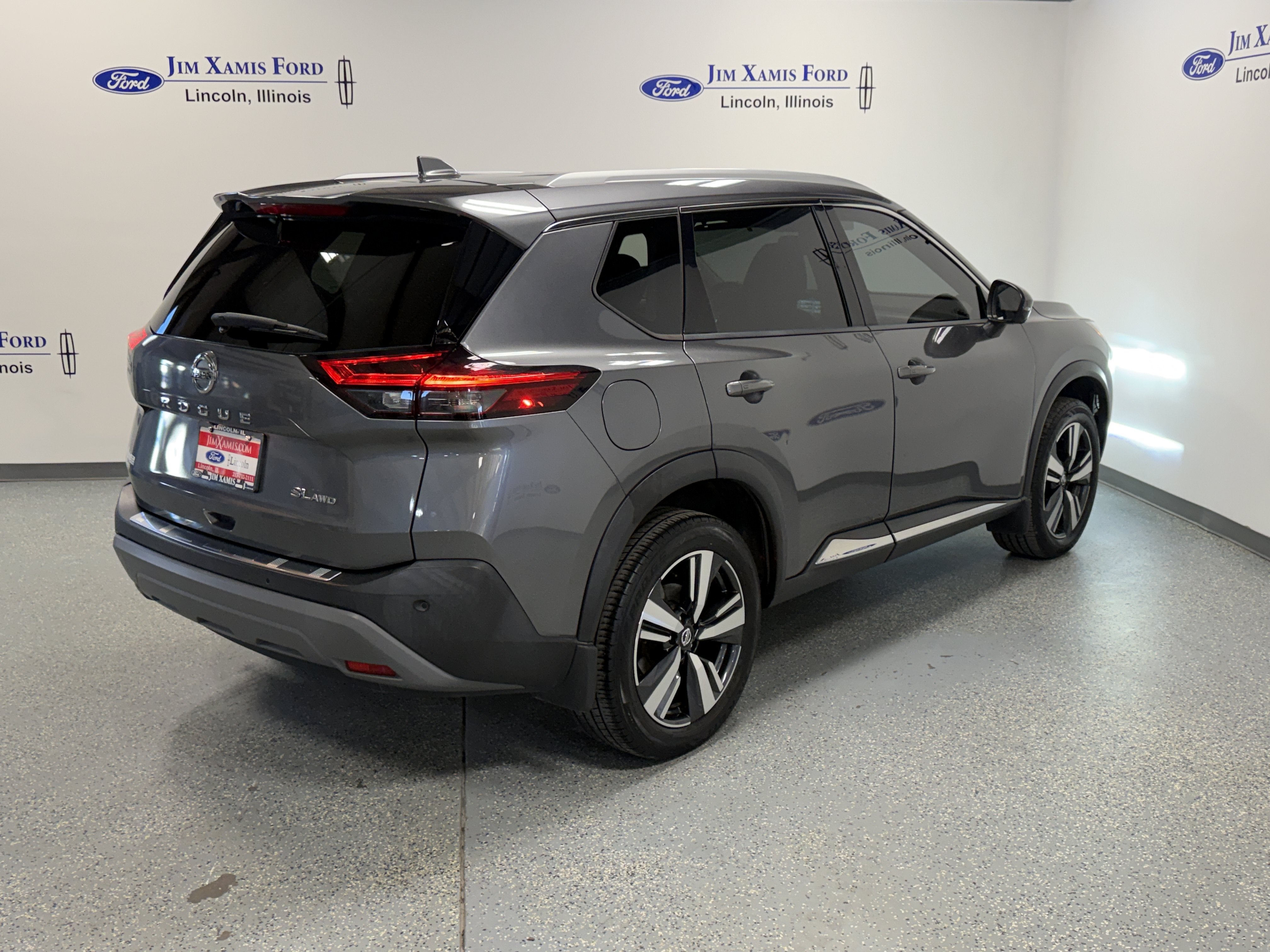 2021 Nissan Rogue SL