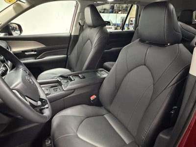 2026 Toyota Grand Highlander Hybrid Limited