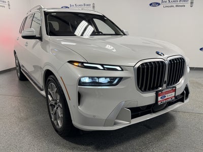 2025 BMW X7 xDrive40i
