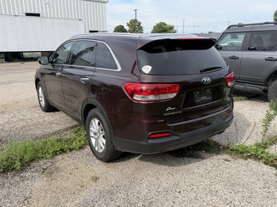 2016 Kia Sorento LX