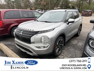 2024 Mitsubishi Outlander Base