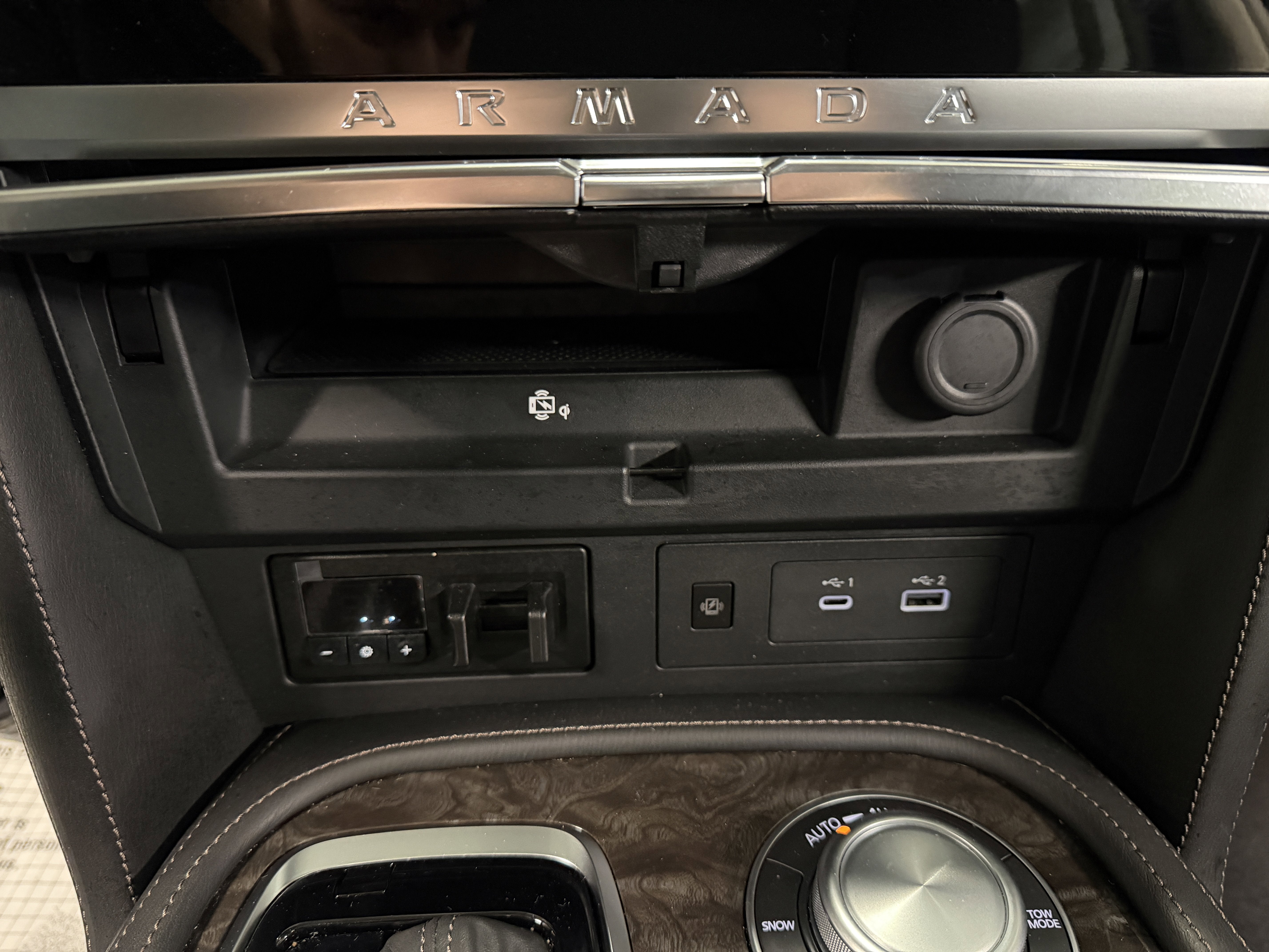 2024 Nissan Armada Platinum