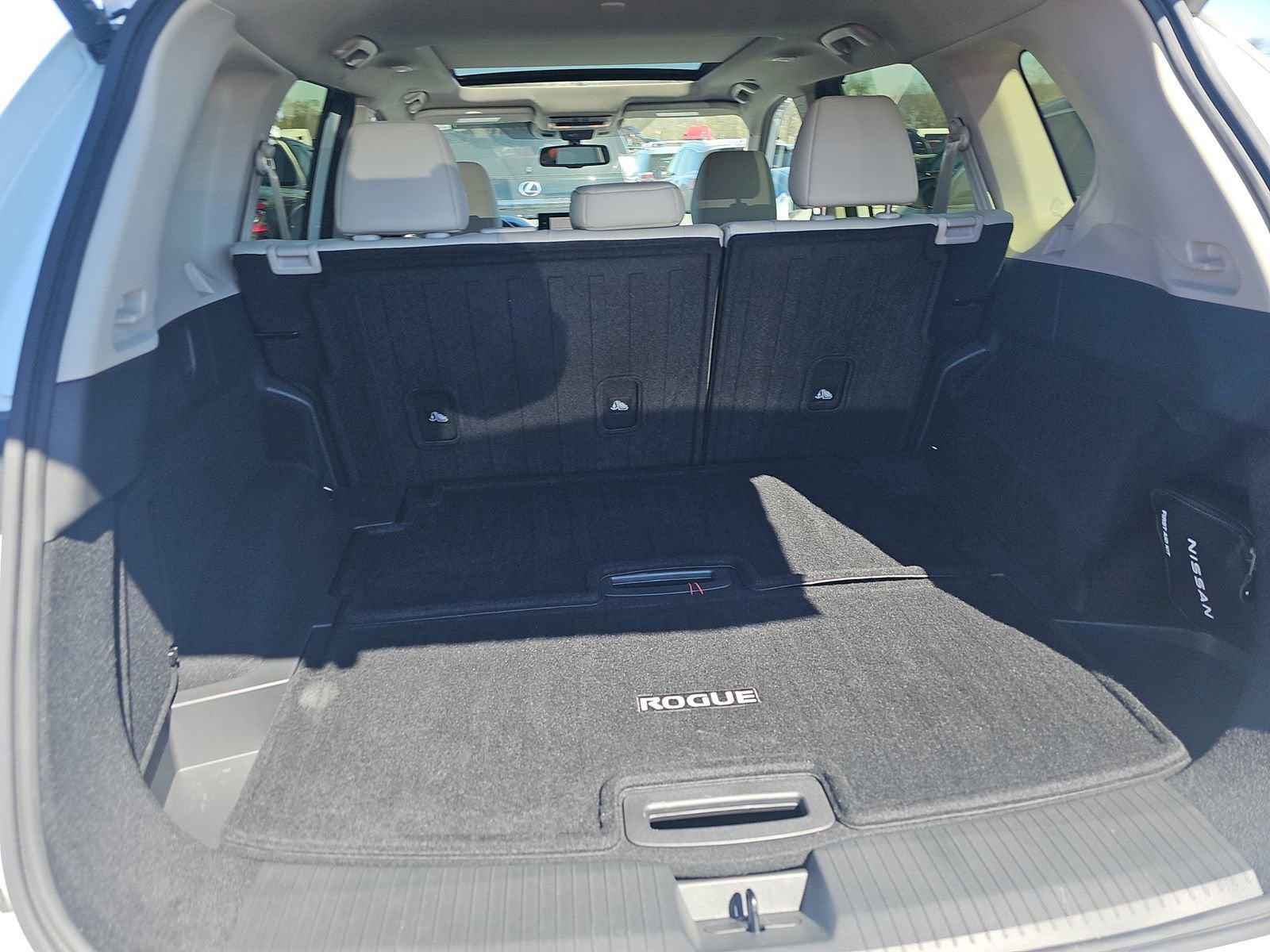 2025 Nissan Rogue SL