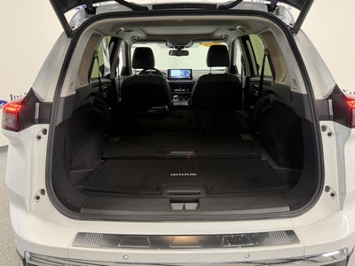2025 Nissan Rogue Platinum