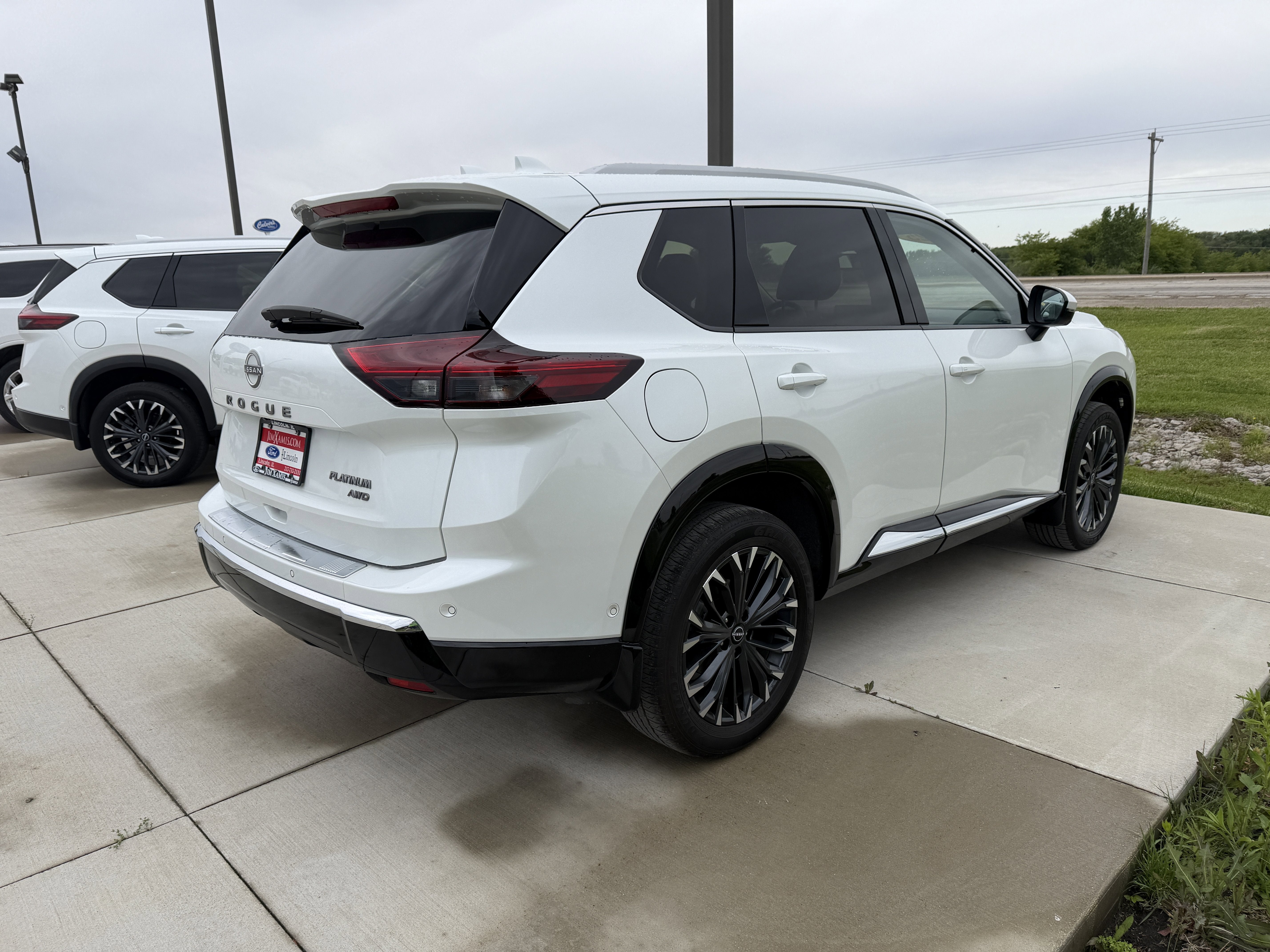 2025 Nissan Rogue Platinum