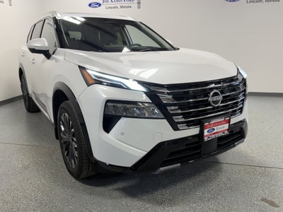 2025 Nissan Rogue Platinum