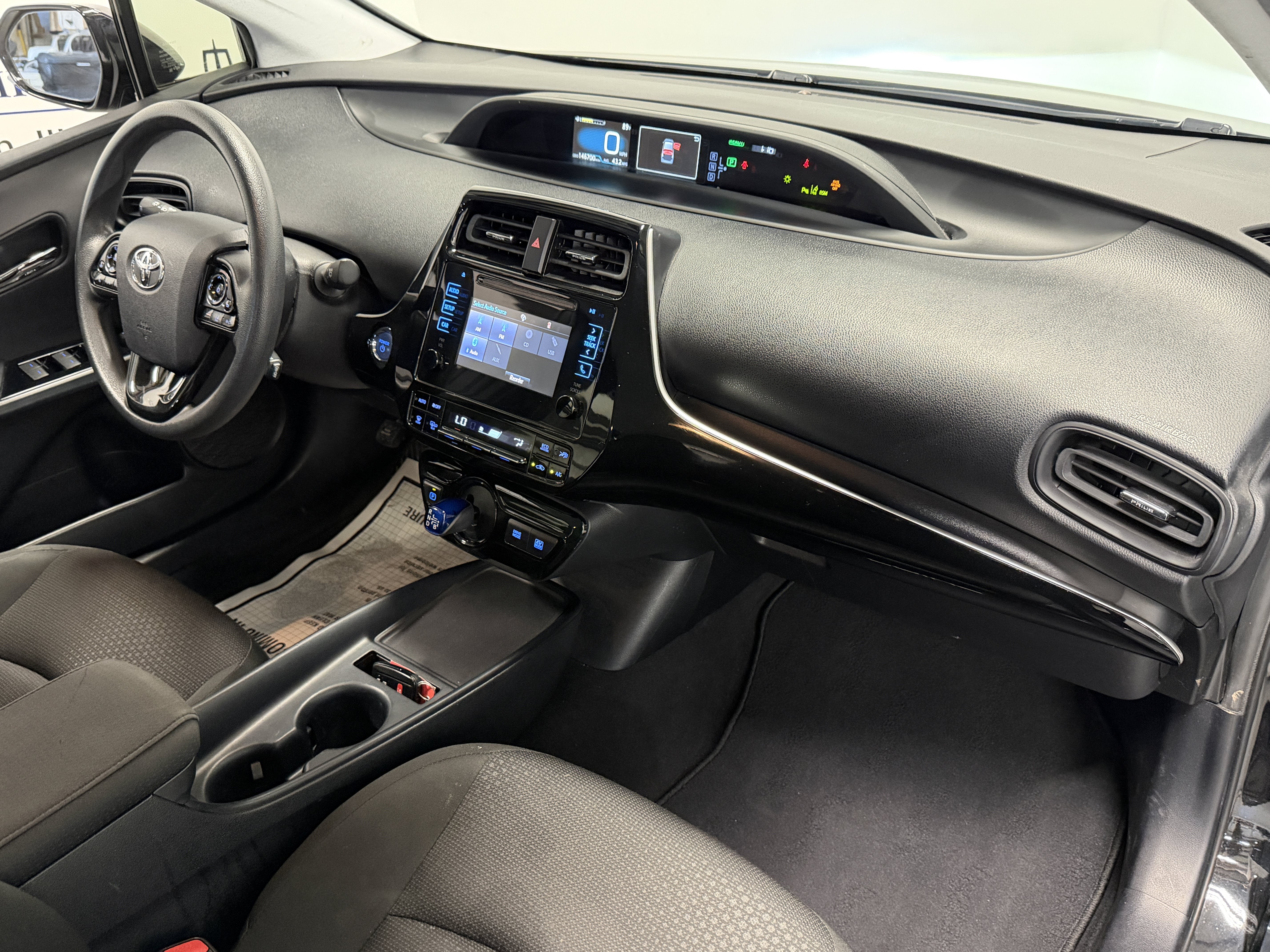 2019 Toyota Prius LE